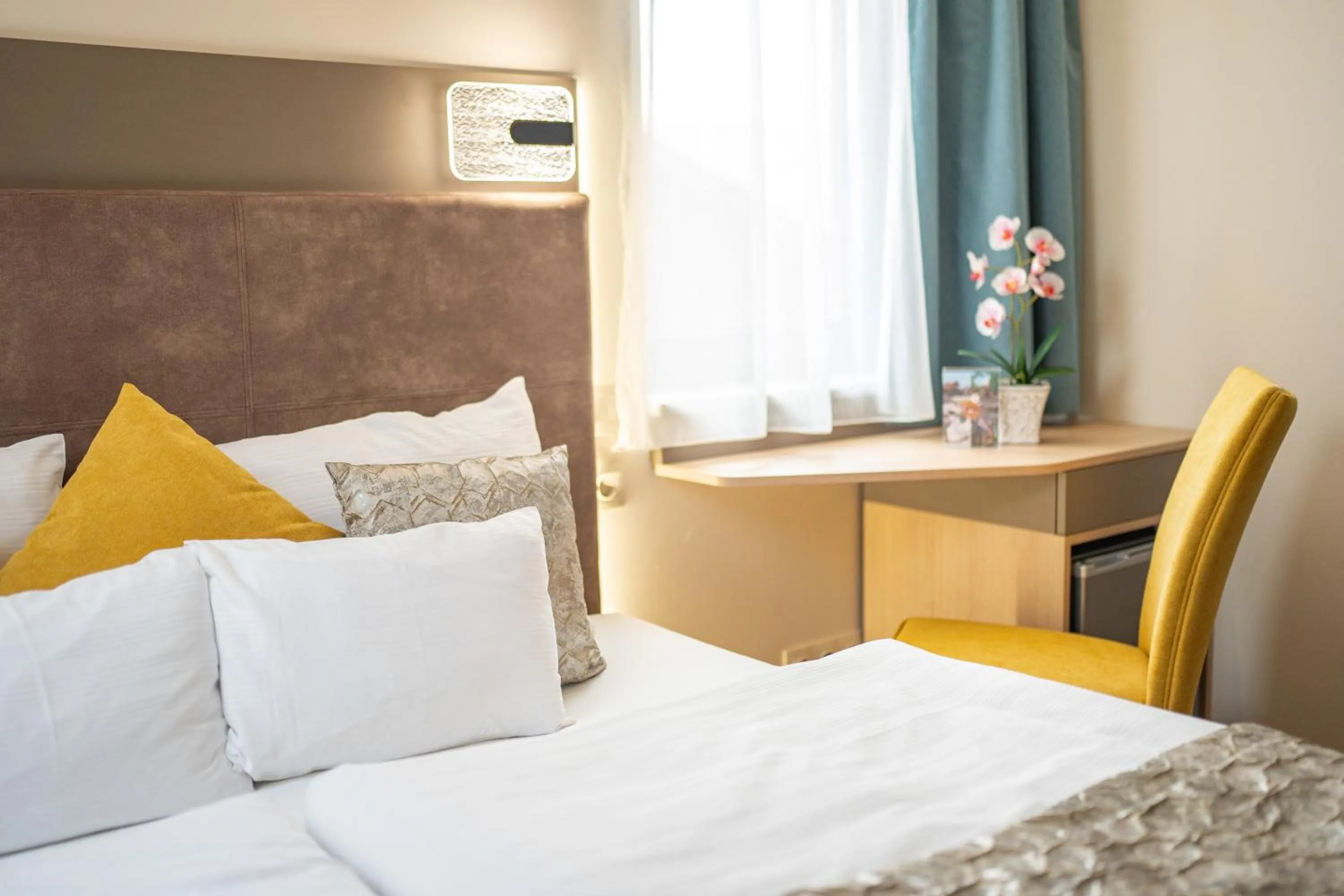 Bed in MeDoRa Park - Hotel MeDoRa***