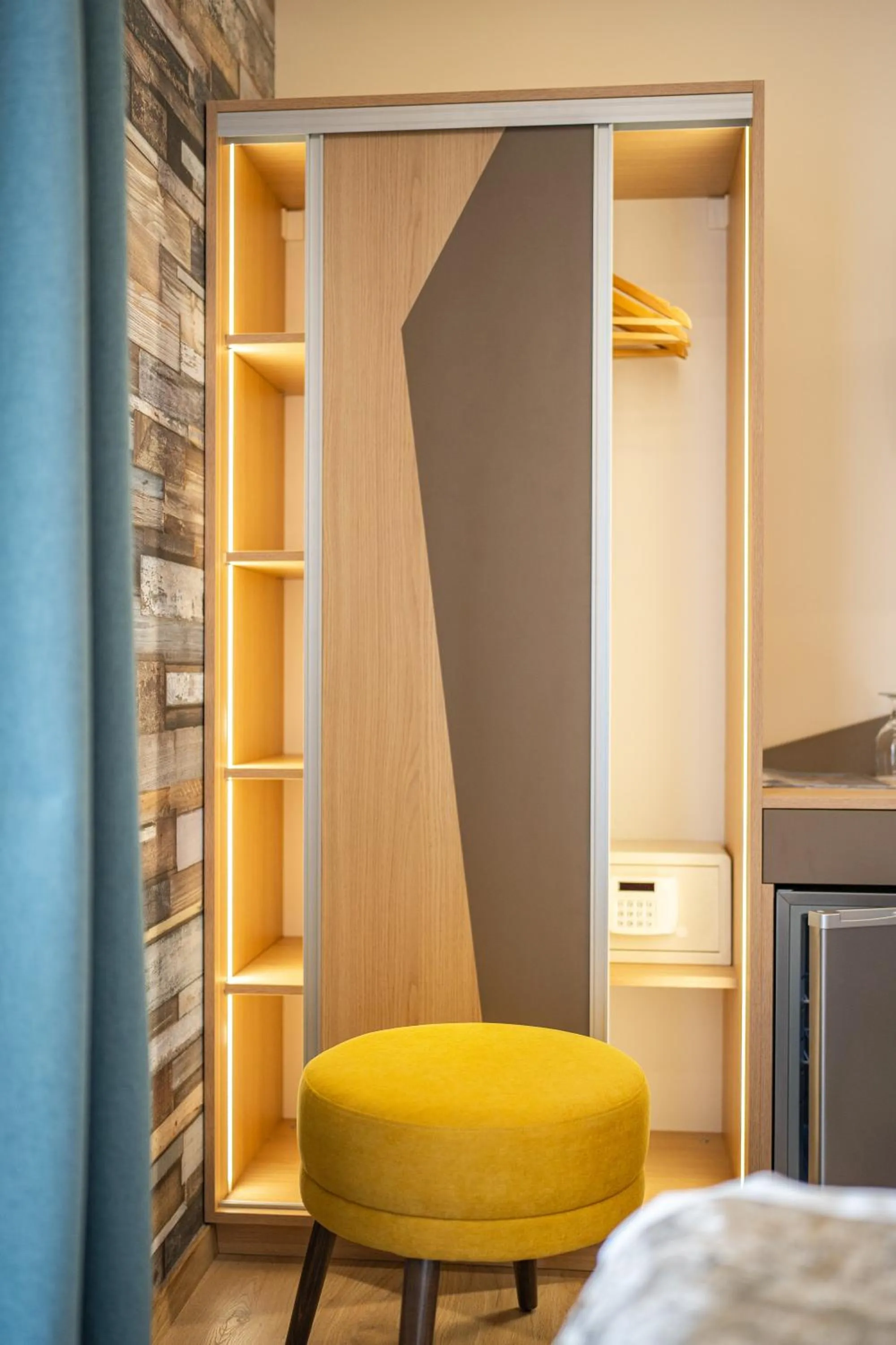 Bed in MeDoRa Park - Hotel MeDoRa***