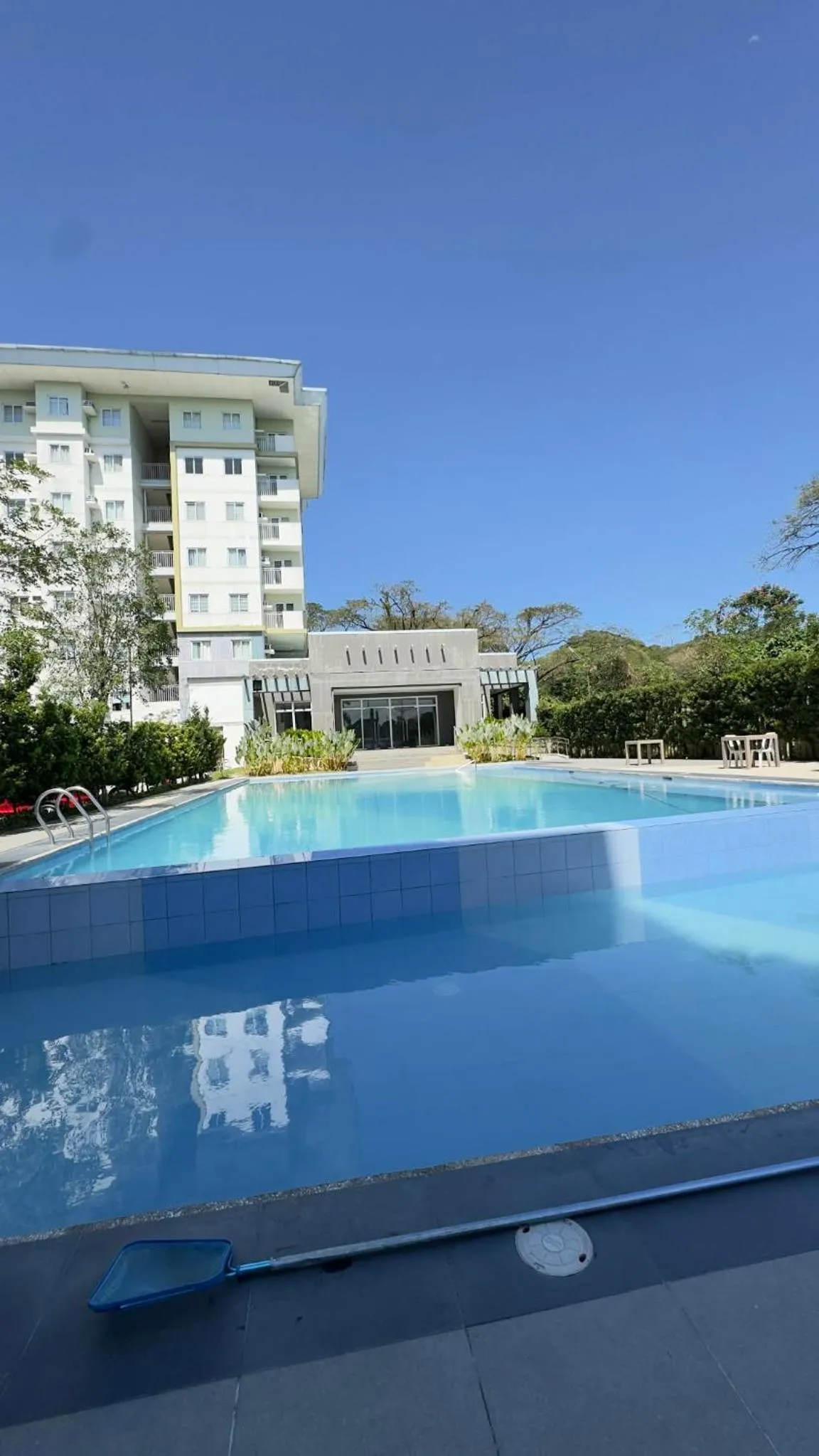 Staycation condo with pool near SM Tungko, Bulacan