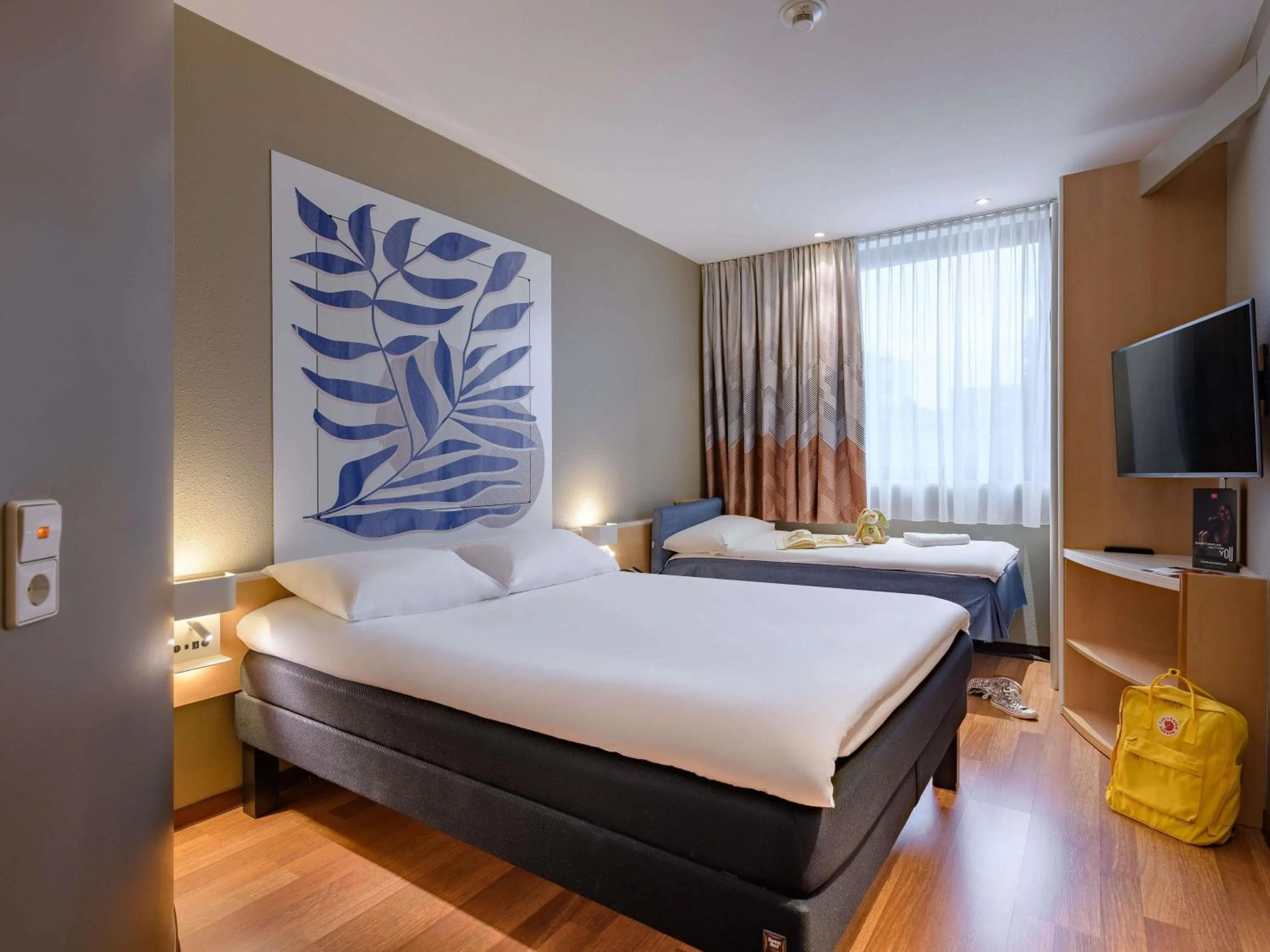 Bedroom, Bed in ibis Heilbronn City