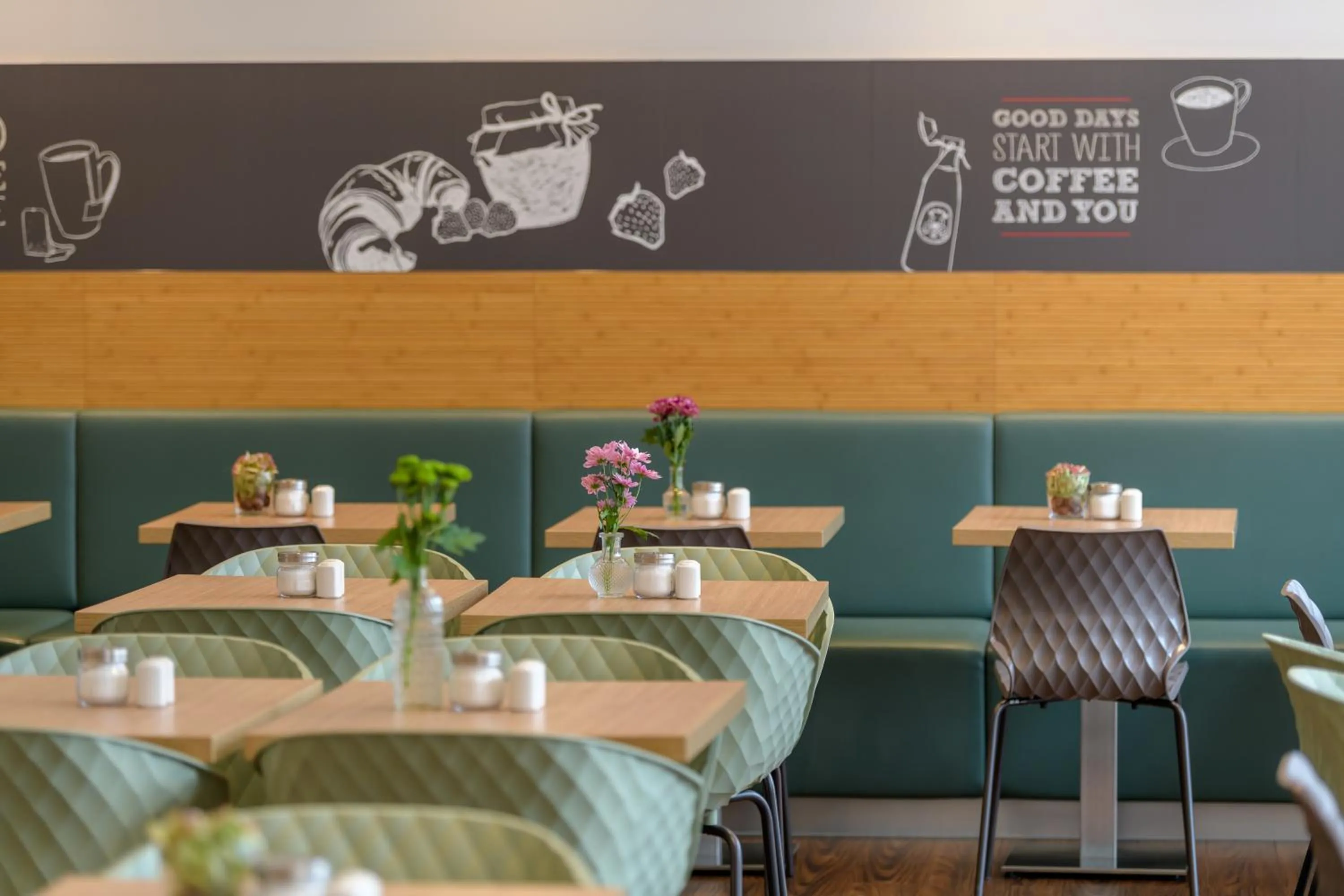 Restaurant/places to eat in ibis Heilbronn City