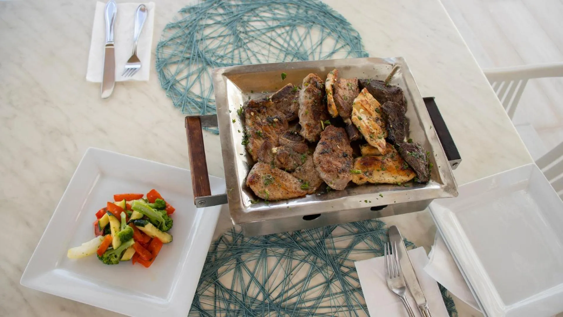 Food and drinks in Hotel Capriccio Mare y Restaurante