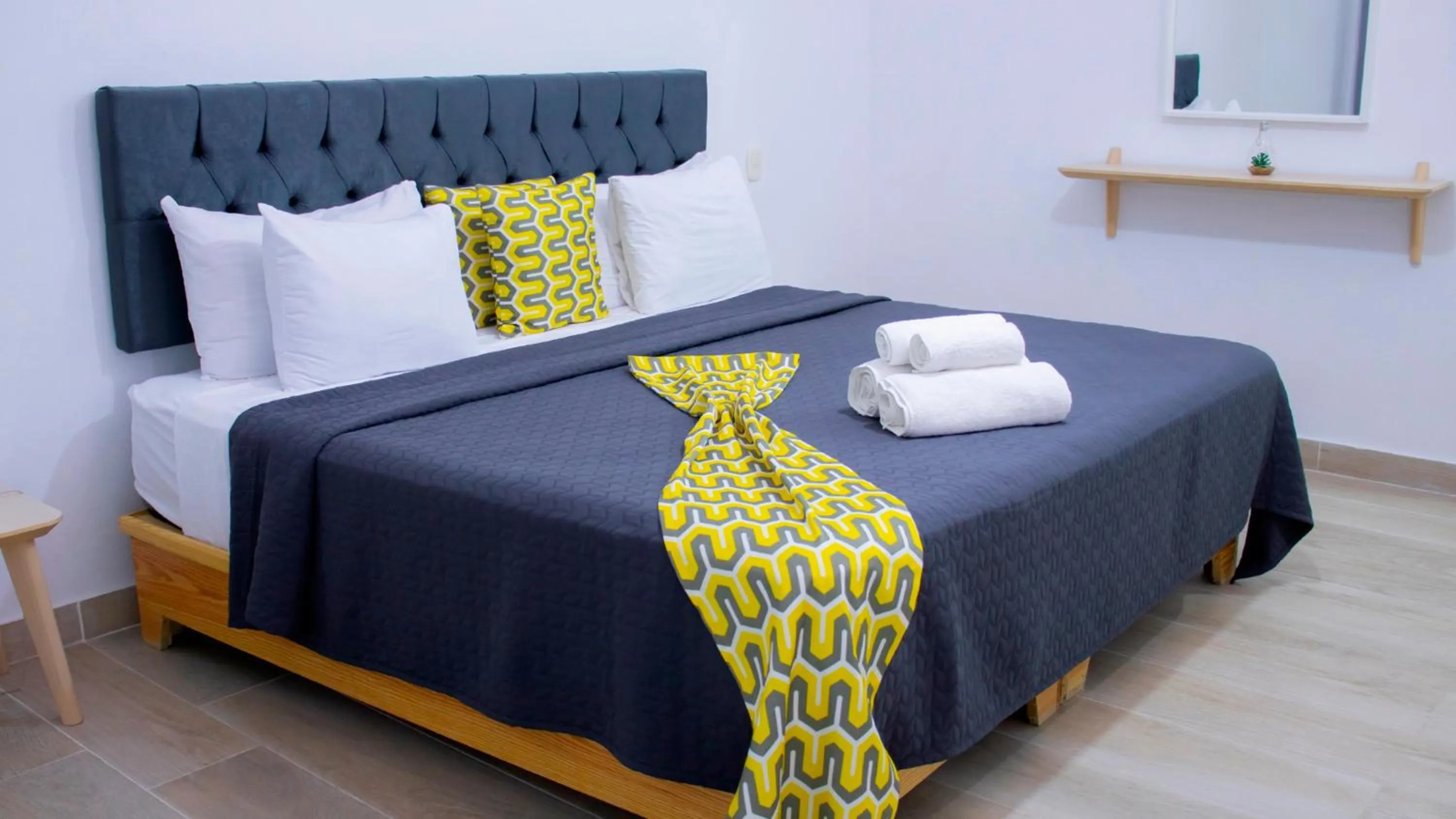 Bedroom, Bed in Hotel Capriccio Mare y Restaurante