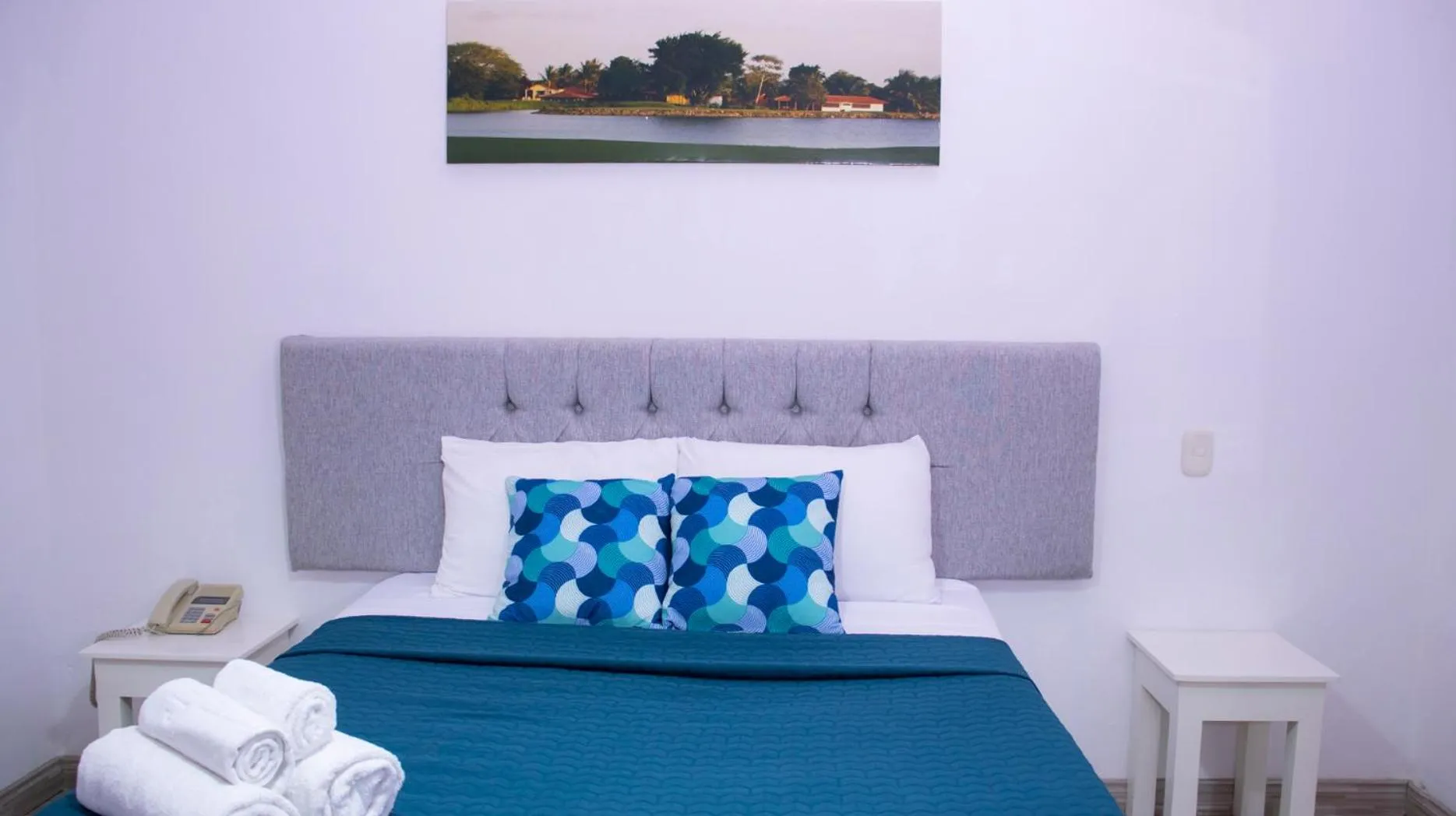 Bedroom, Bed in Hotel Capriccio Mare y Restaurante