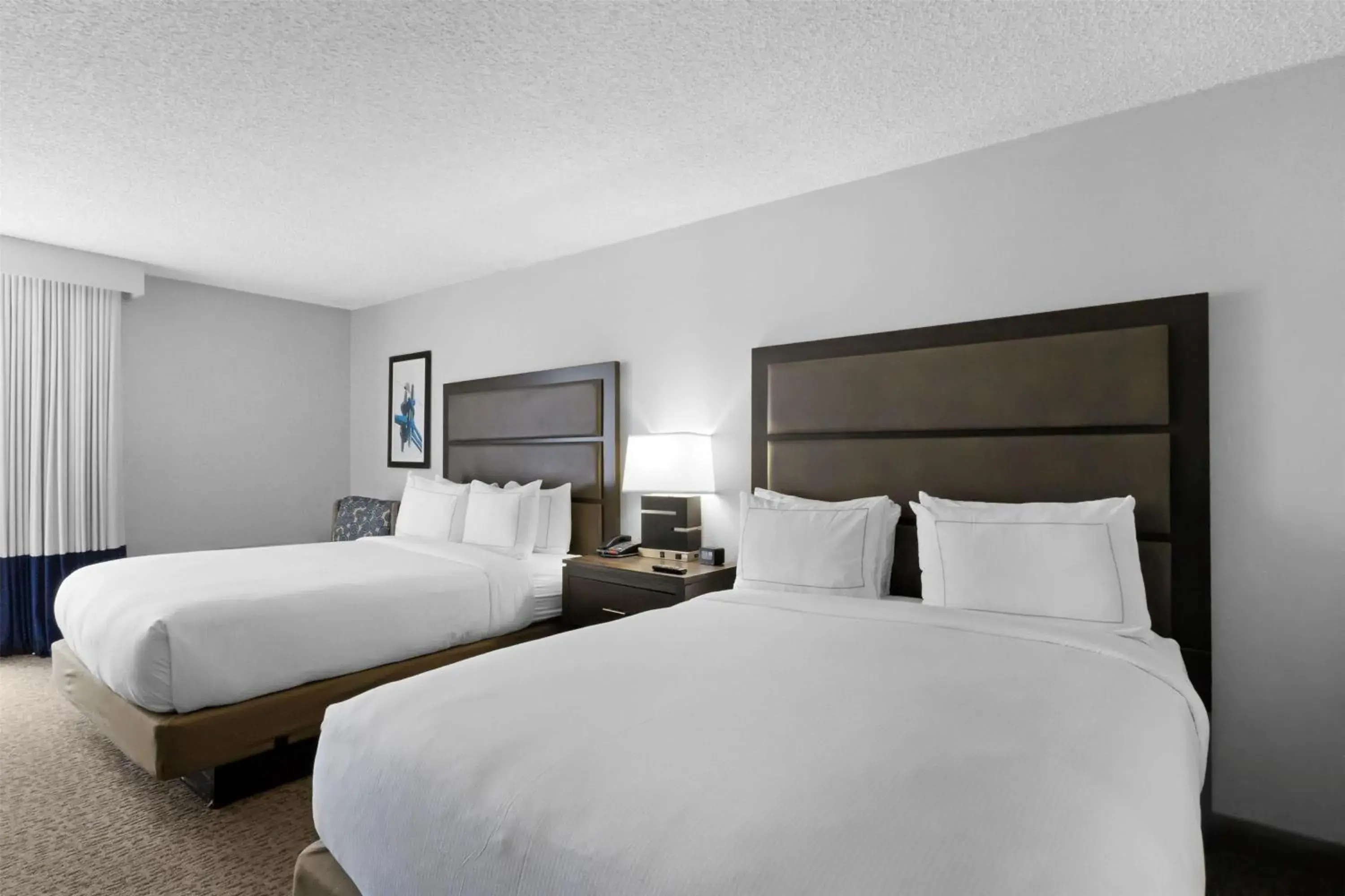 Bed in DoubleTree by Hilton Palm Beach Gardens Bed in DoubleTree by Hilton Palm Beach Gardens