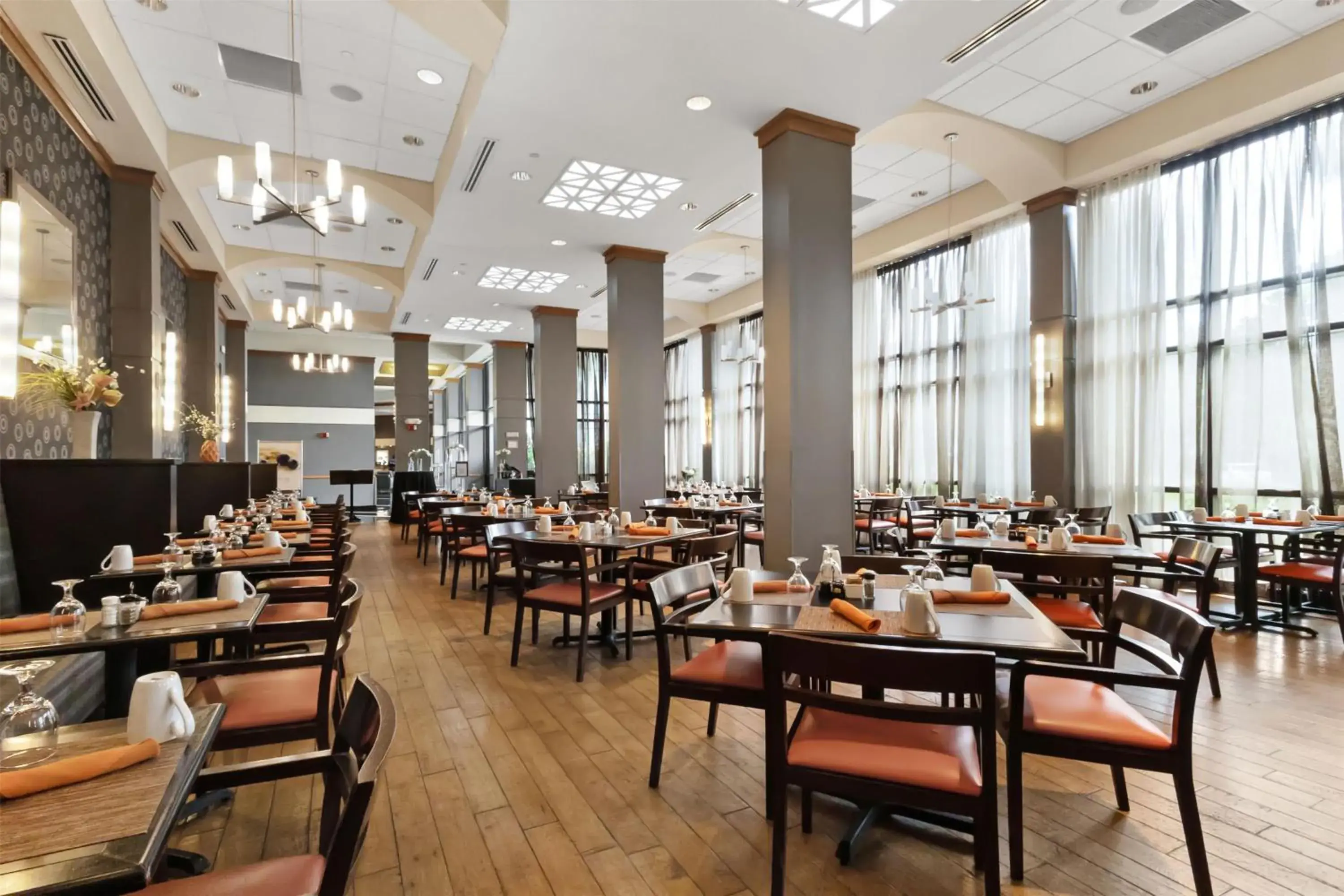 Restaurant/places to eat in DoubleTree by Hilton Palm Beach Gardens Restaurant/places to eat in DoubleTree by Hilton Palm Beach Gardens