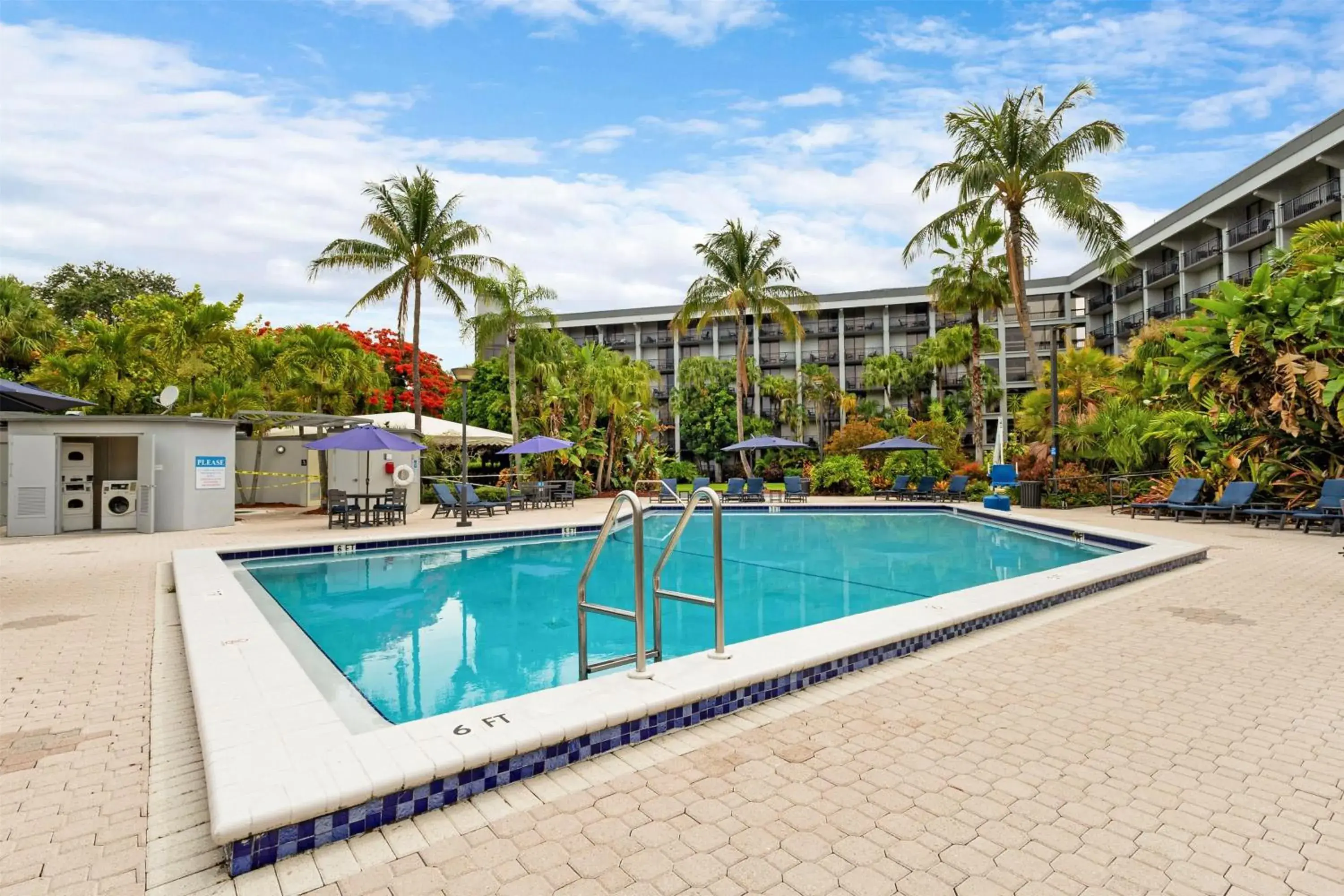 Pool view in DoubleTree by Hilton Palm Beach Gardens Pool view in DoubleTree by Hilton Palm Beach Gardens