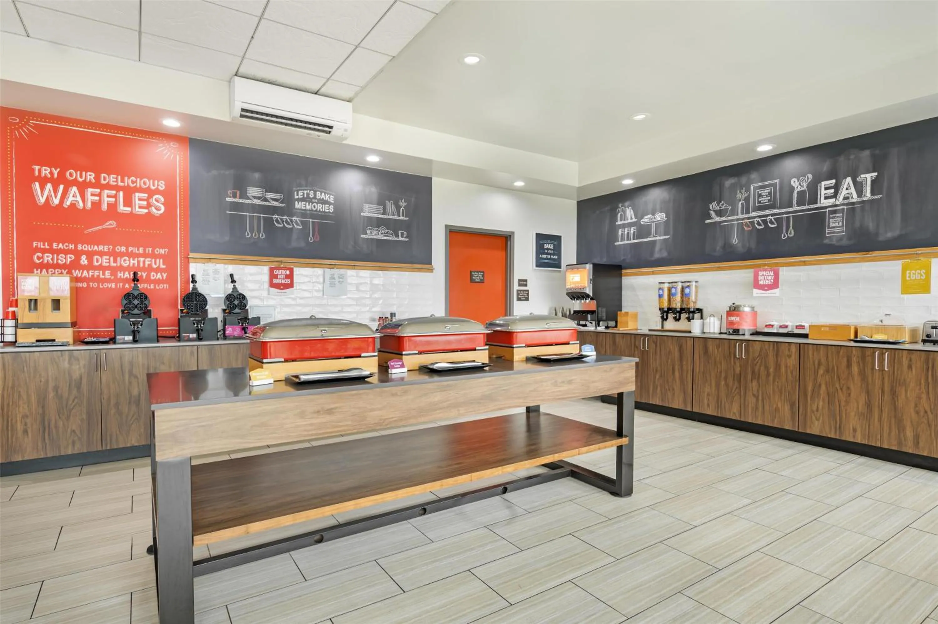 Breakfast in Hampton Inn Virginia Beach Oceanfront North