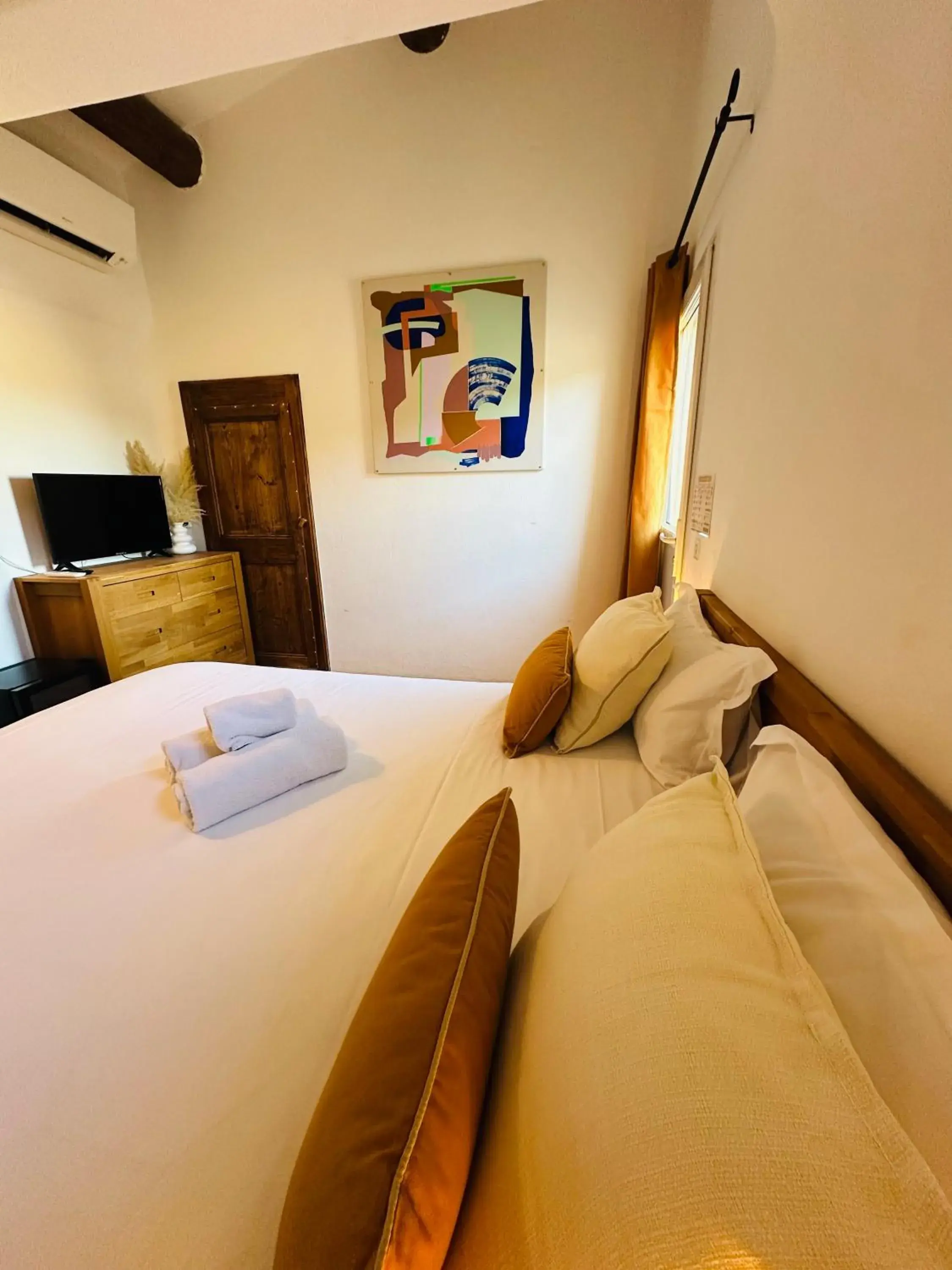 Double Room in Auberge d'Anais Double Room in Auberge d'Anais