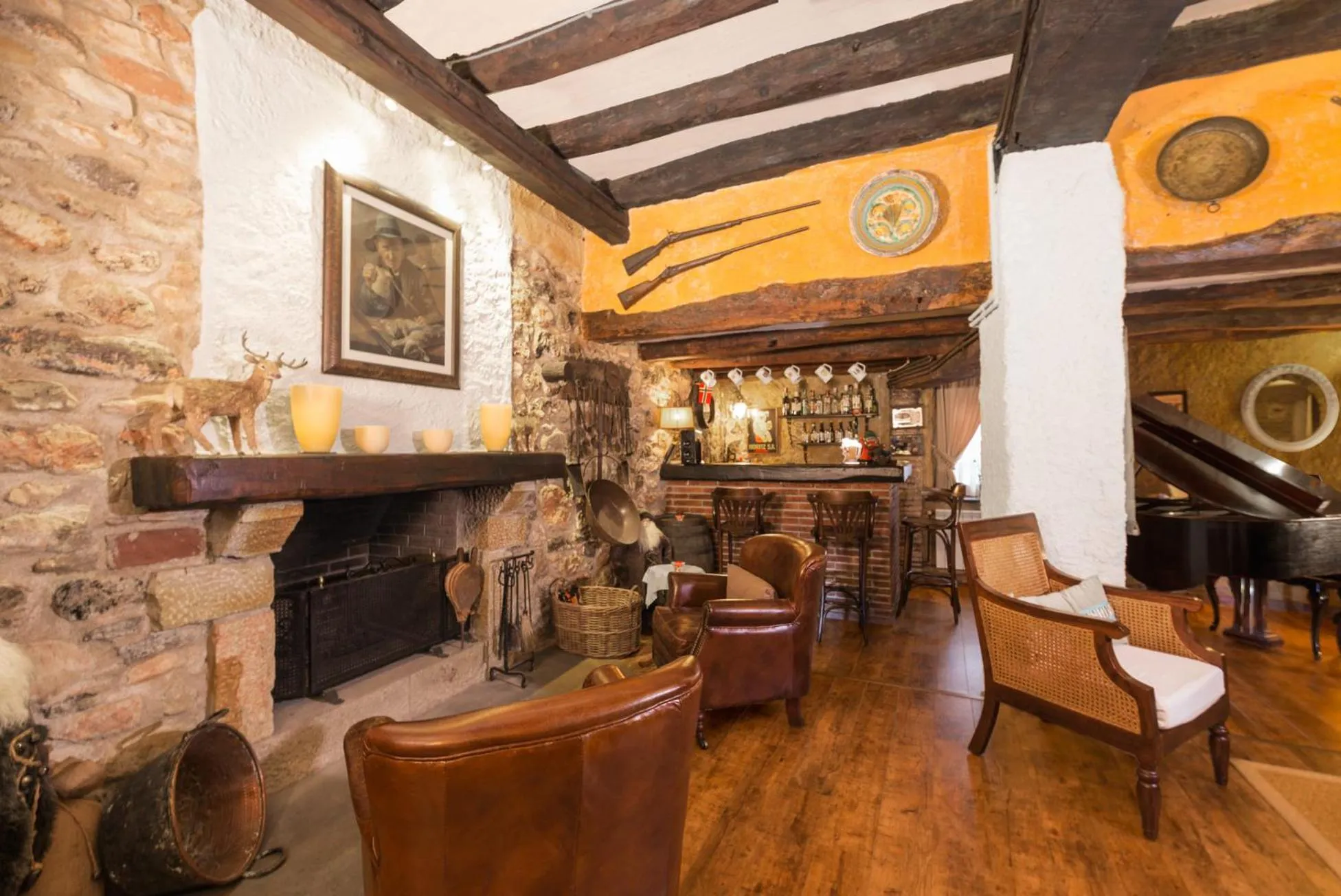 Lounge or bar in Comarquinal Bioresort Penedes