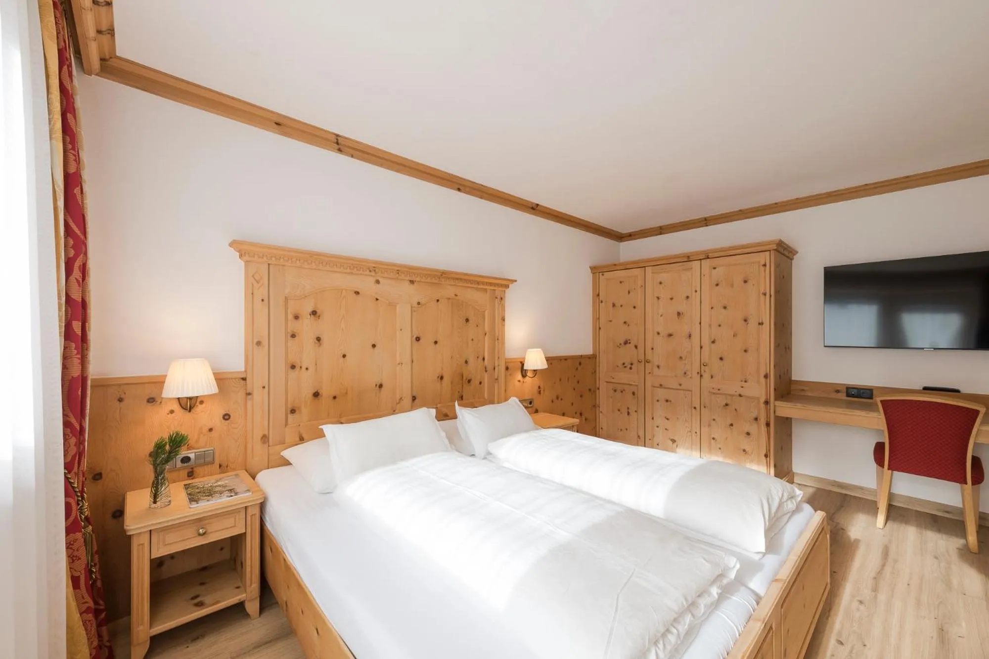 Bed in Hotel Lärchenhof