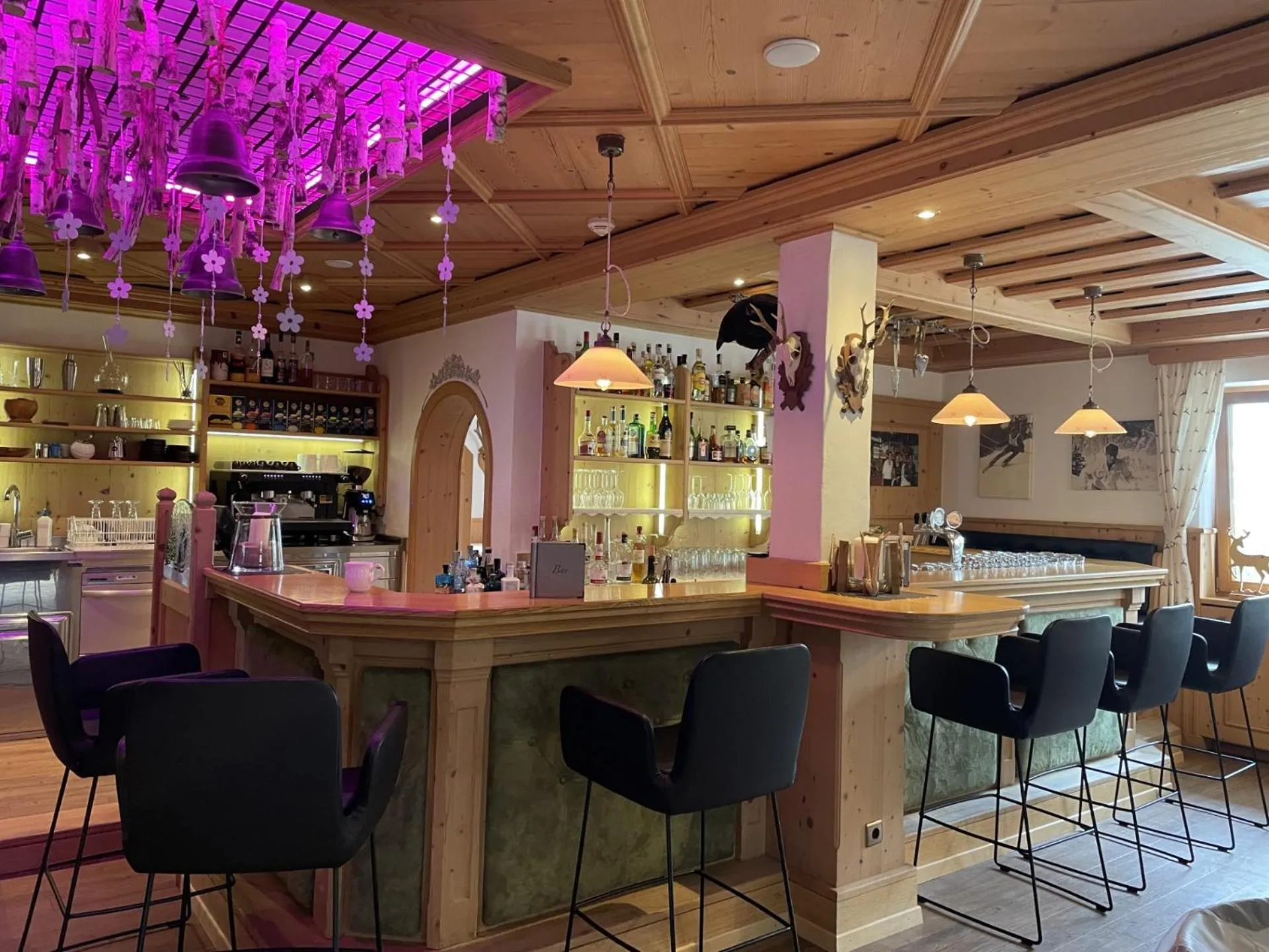 Lounge or bar in Hotel Lärchenhof