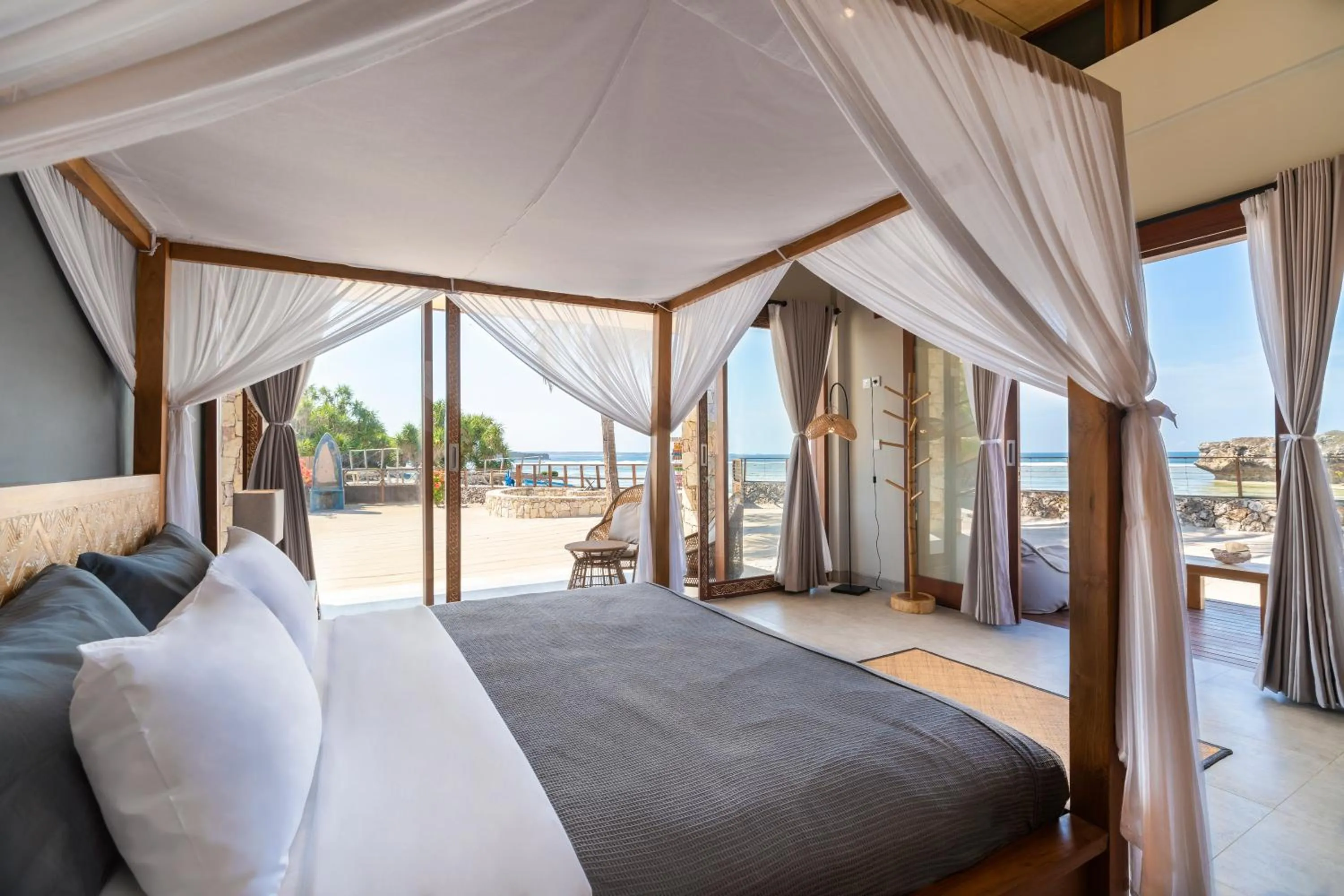 Decorative detail, Bed in Manduna Resort