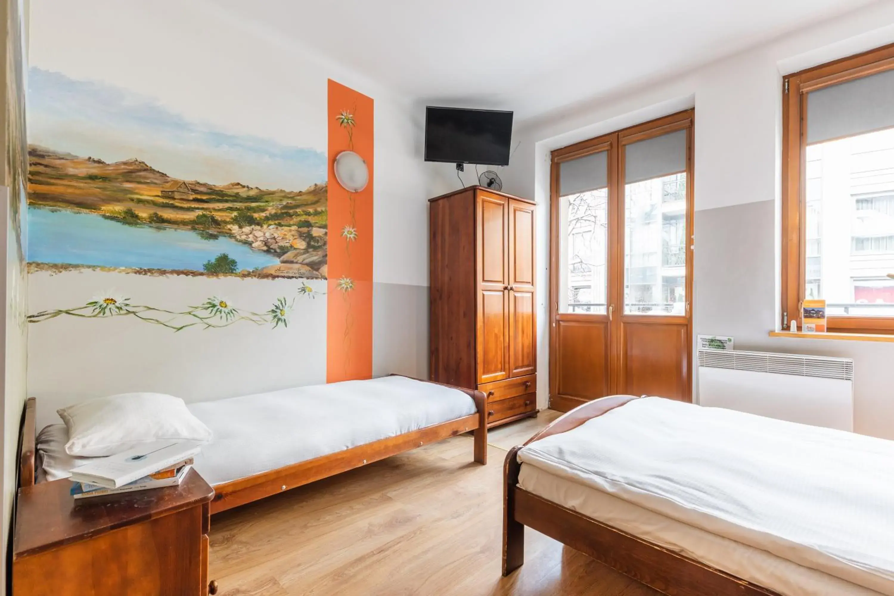 Quadruple Room with Bathroom in Top Hostel Pokoje Gościnne Quadruple Room with Bathroom in Top Hostel Pokoje Gościnne