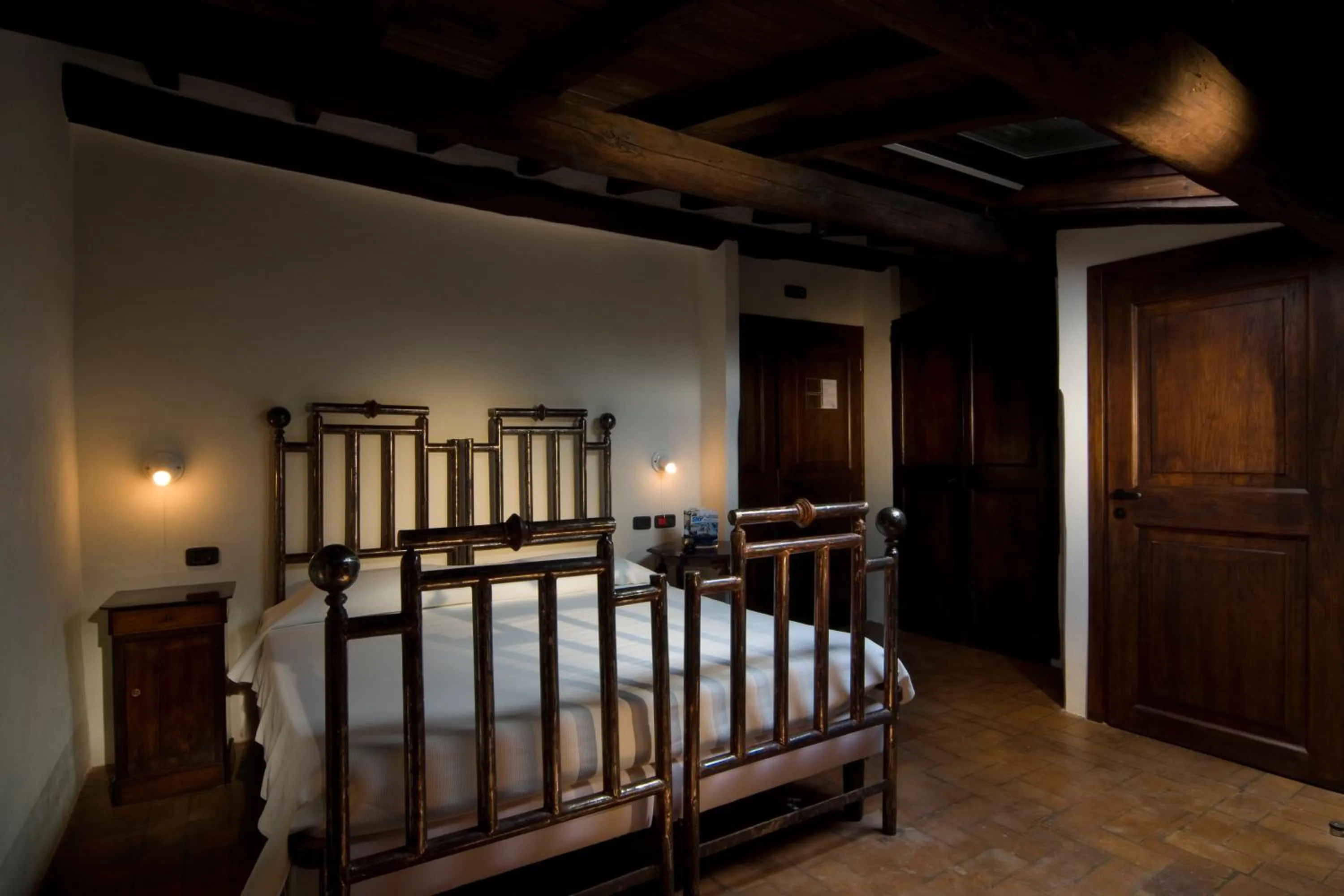 Photo of the whole room, Bed in Foro Appio Mansio Hotel