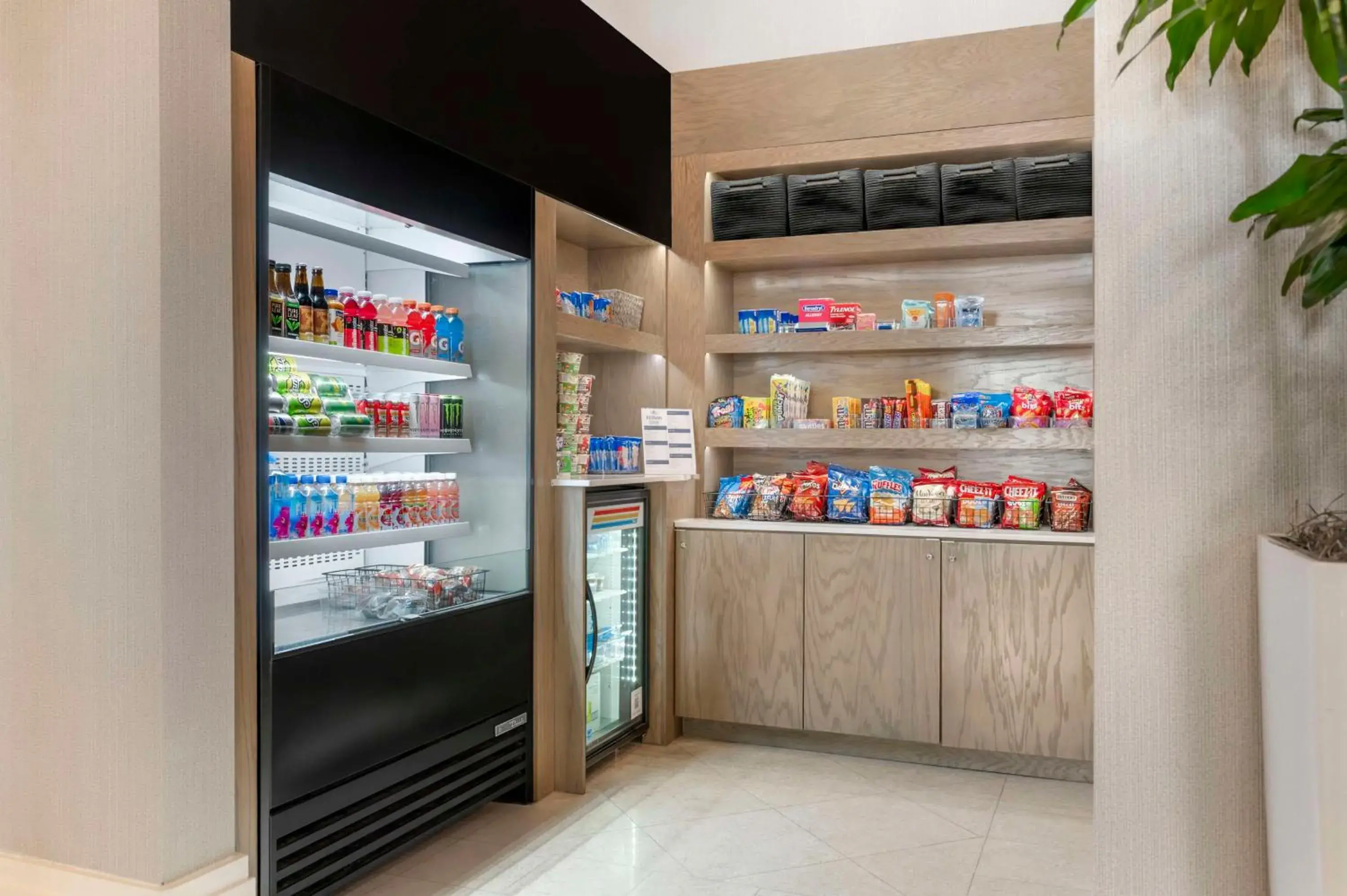 Restaurant/places to eat in Hilton Virginia Beach Oceanfront Restaurant/places to eat in Hilton Virginia Beach Oceanfront