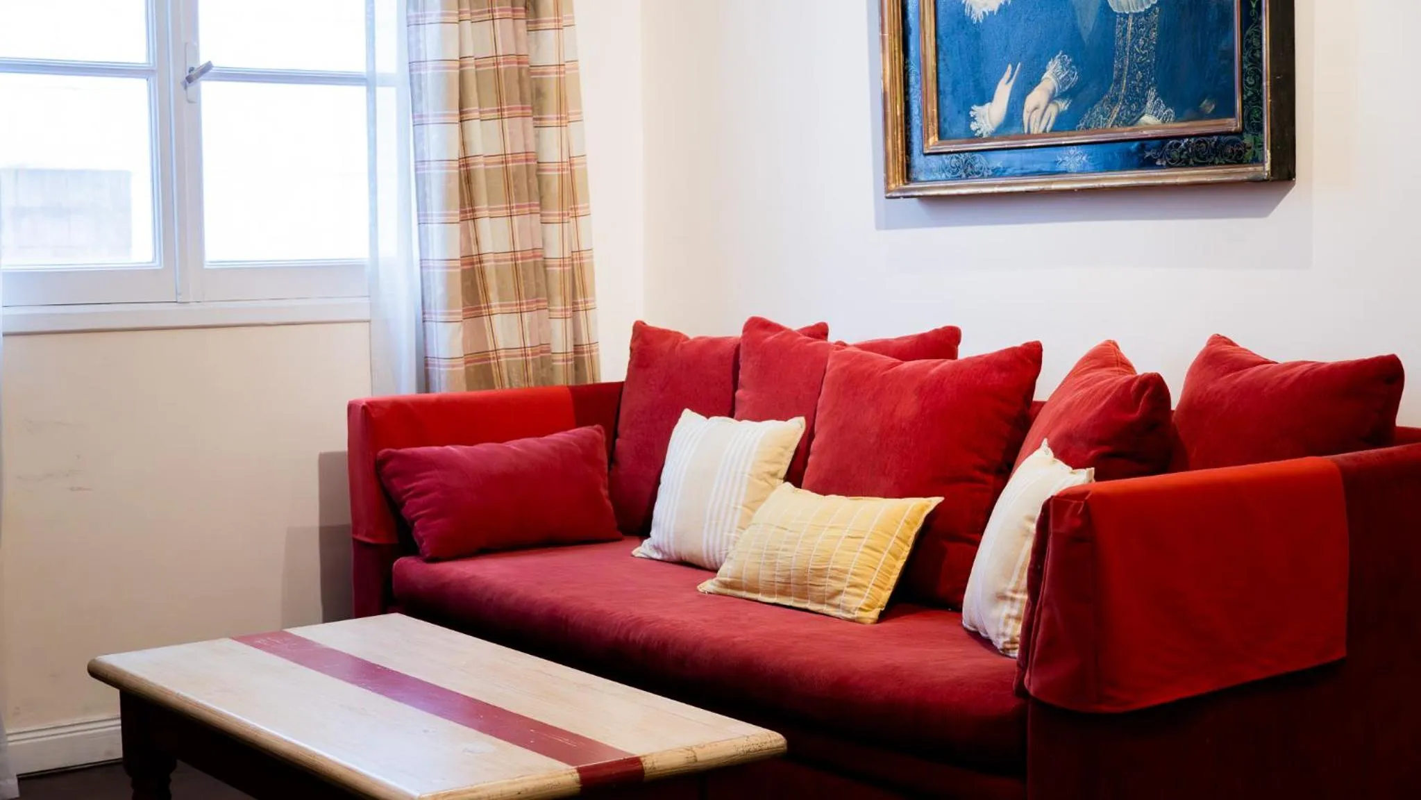 Living room in RentUp Suites - San Telmo, Moreno 820