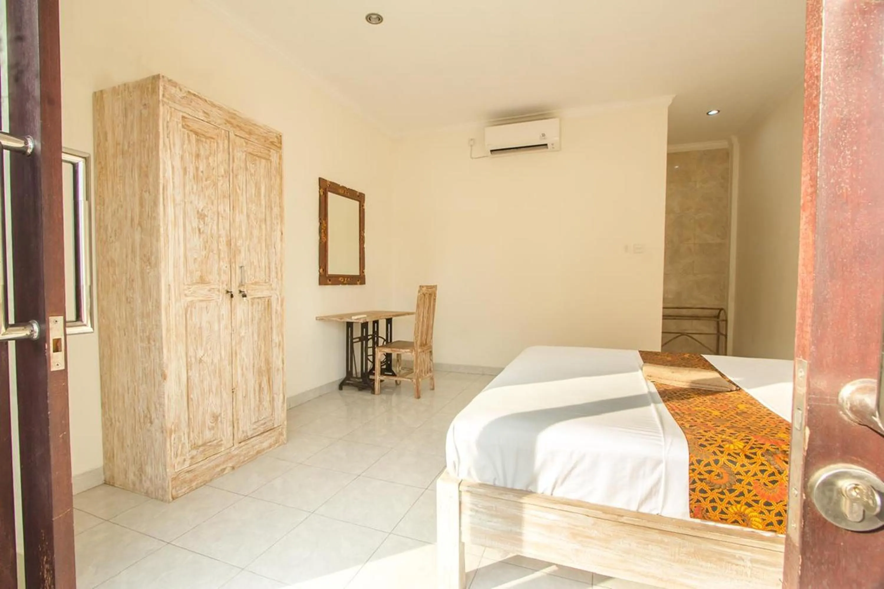 Bed in Azalea Homestay & Villa