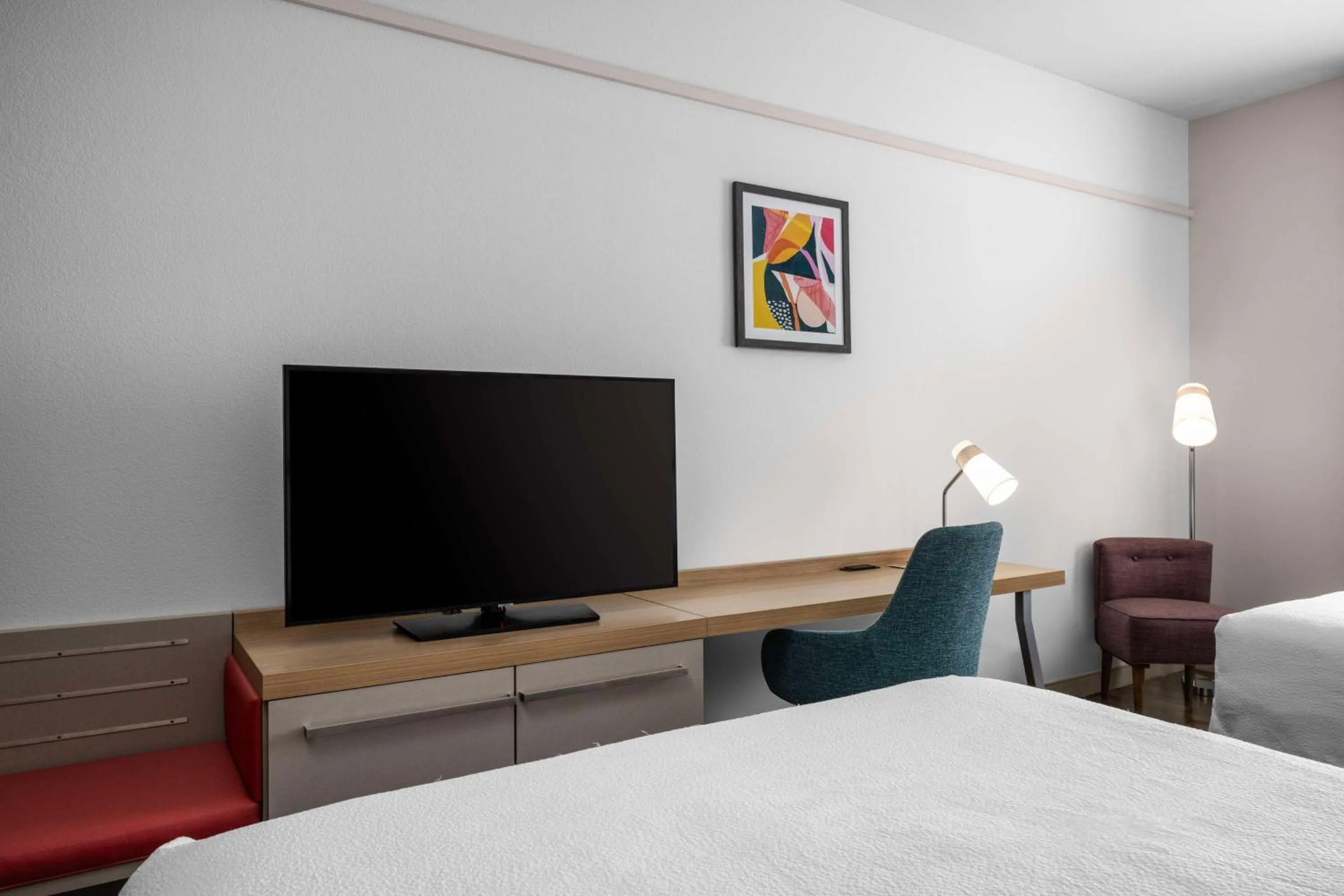 Bedroom, Bed in Hilton Garden Inn West Palm Beach Airport