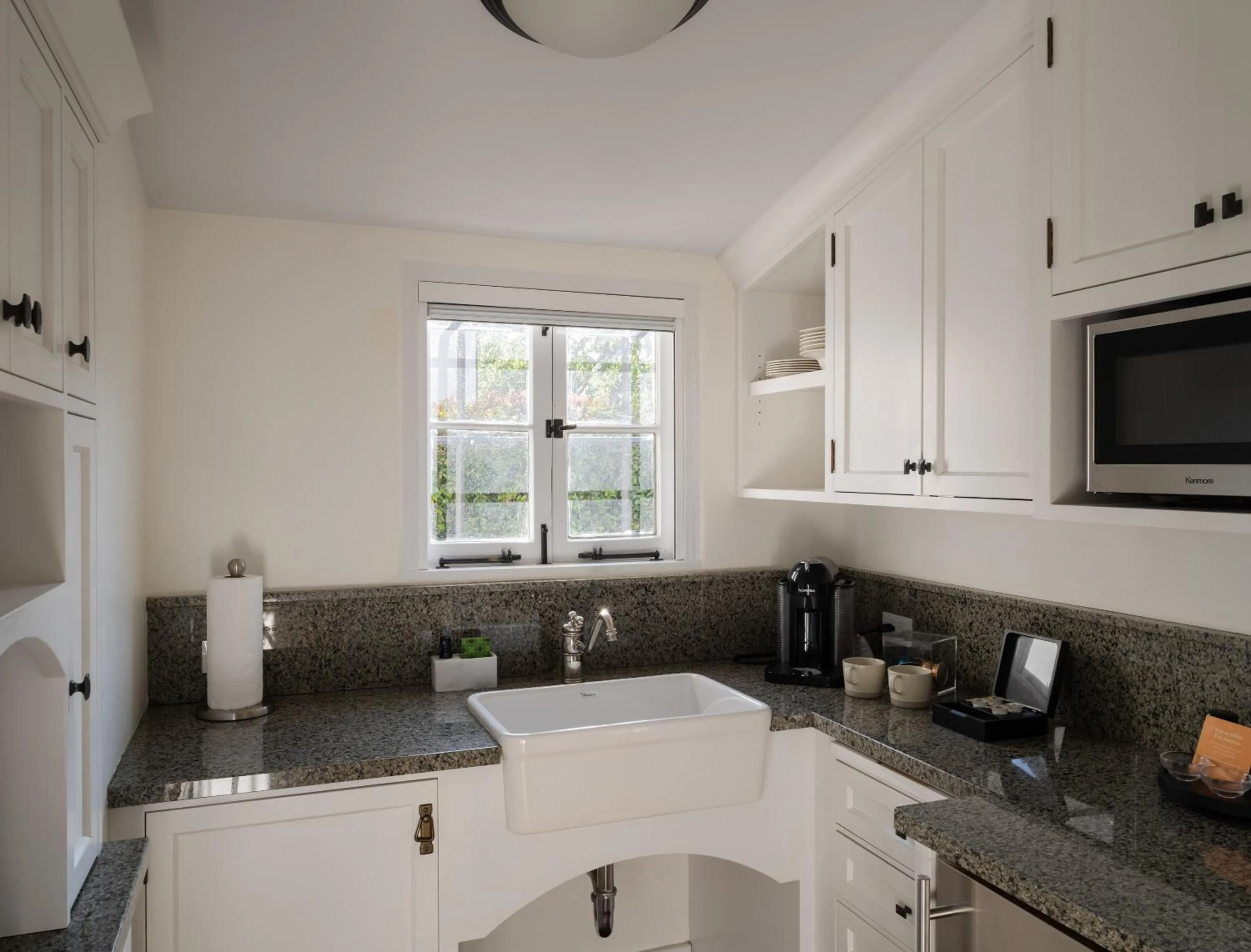 Kitchen or kitchenette in El Encanto Santa Barbara