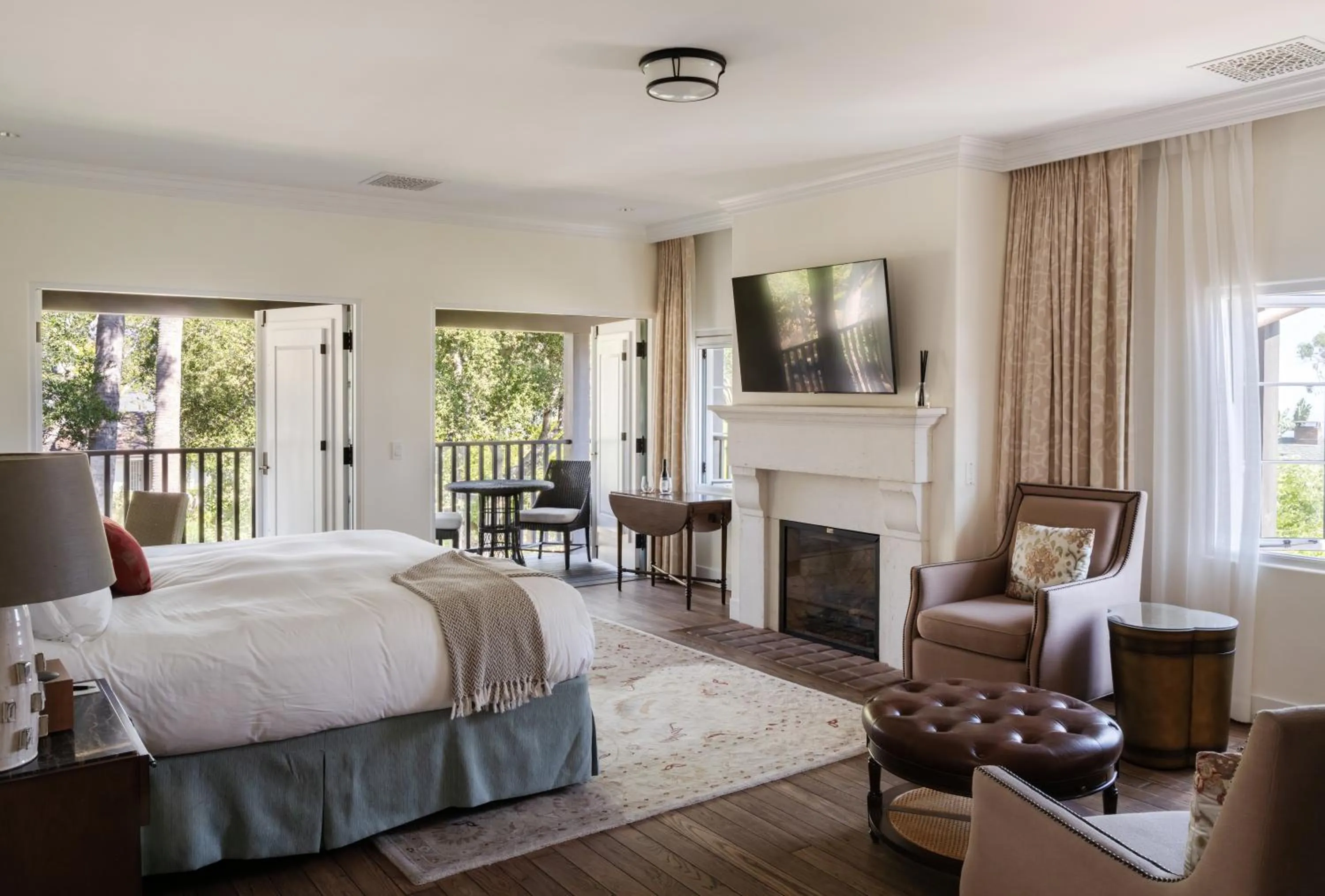 Bedroom, Bed in El Encanto Santa Barbara