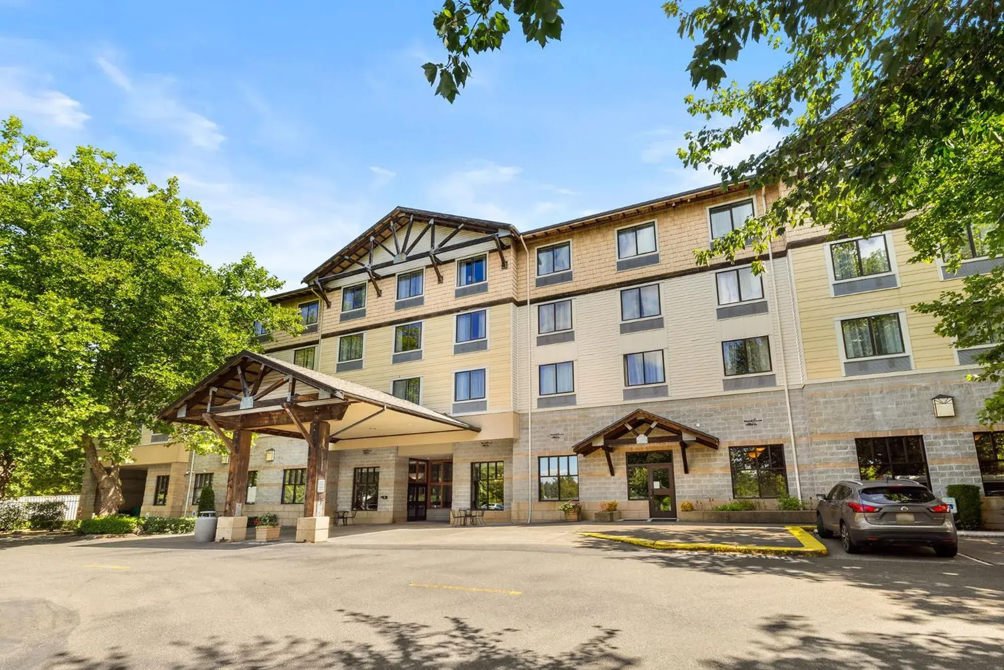 Property building in The INN at Gig Harbor Property building in The INN at Gig Harbor