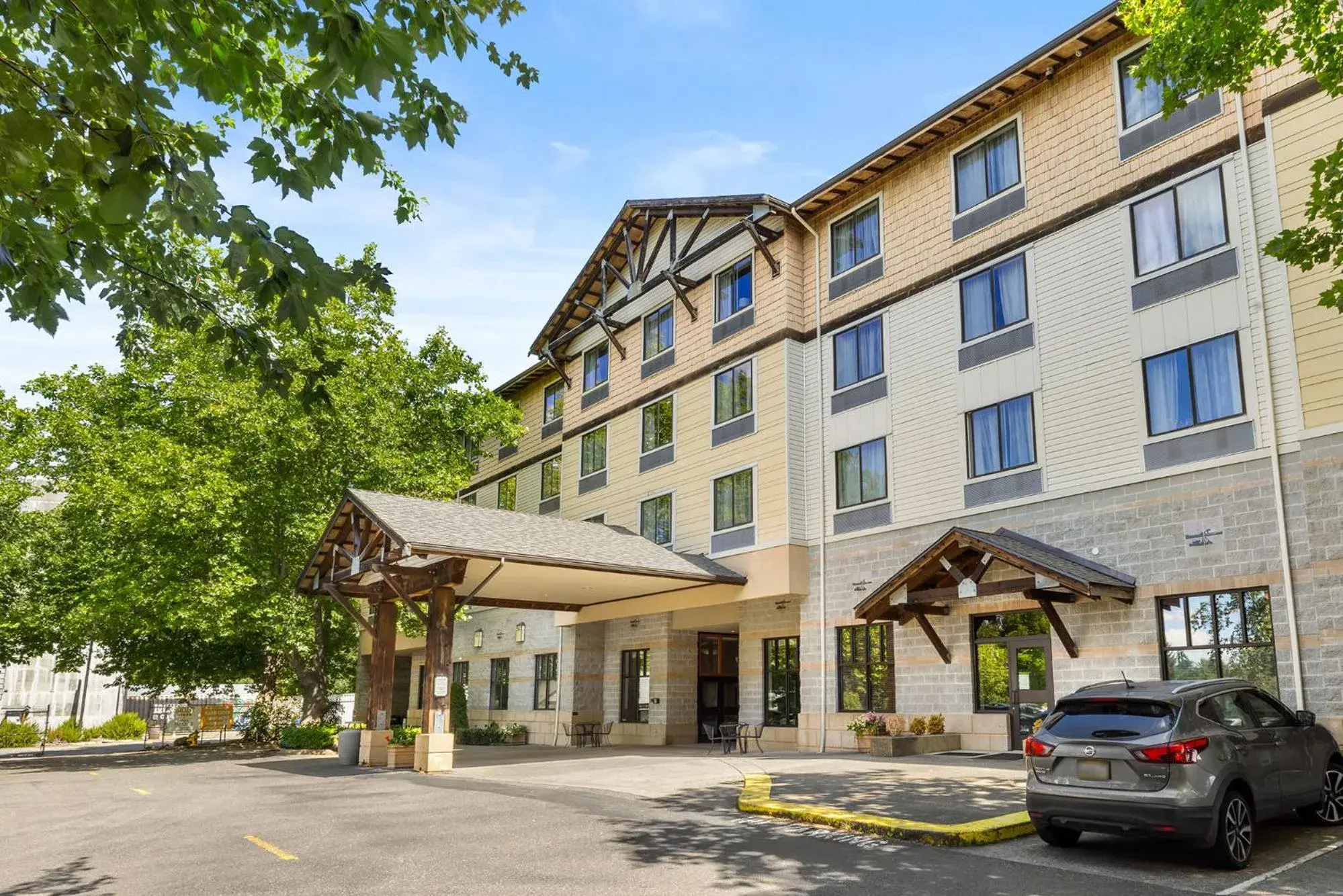 Property building in The INN at Gig Harbor Property building in The INN at Gig Harbor