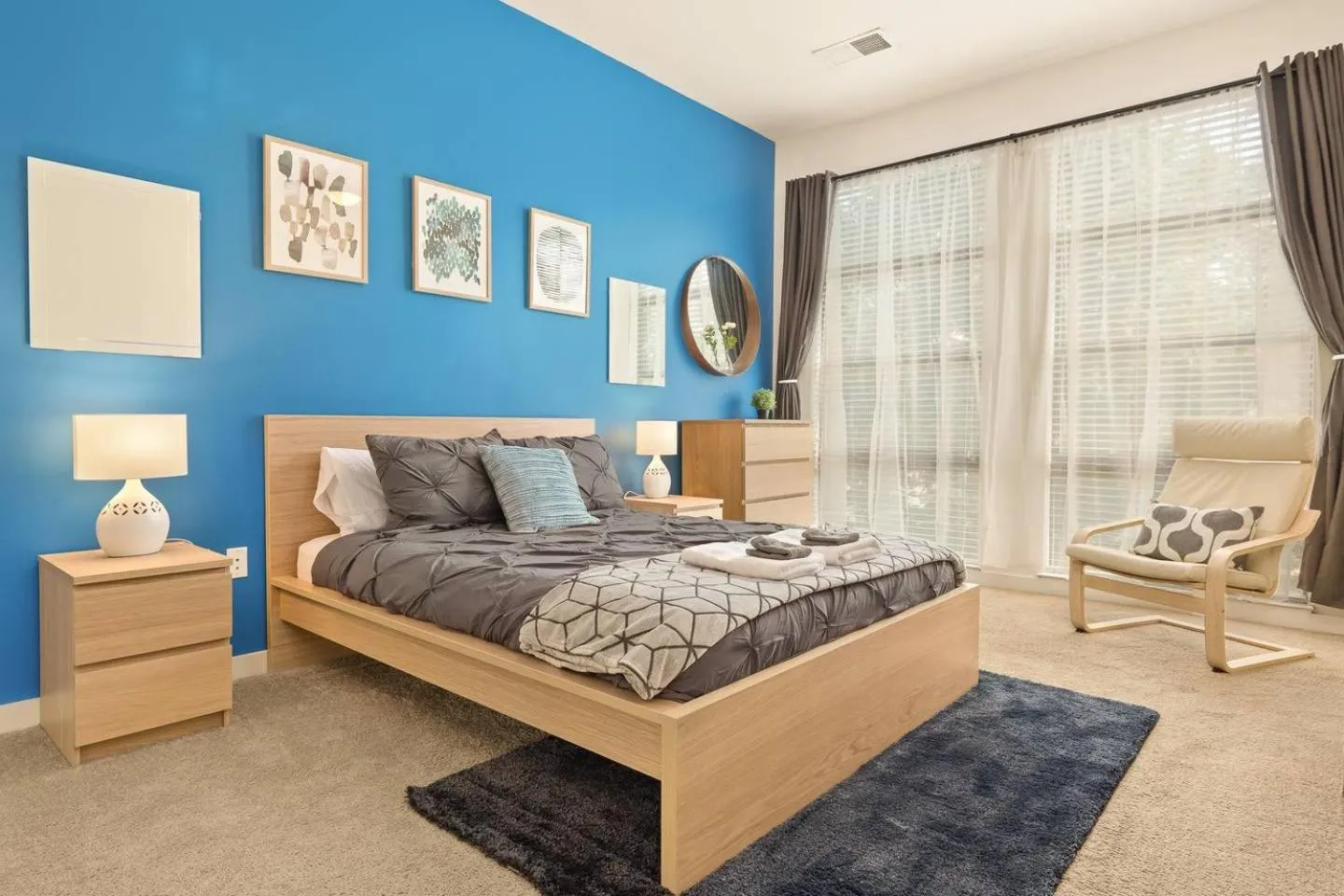 Bed in Trifecta City Loft Uptown CLT Superhost