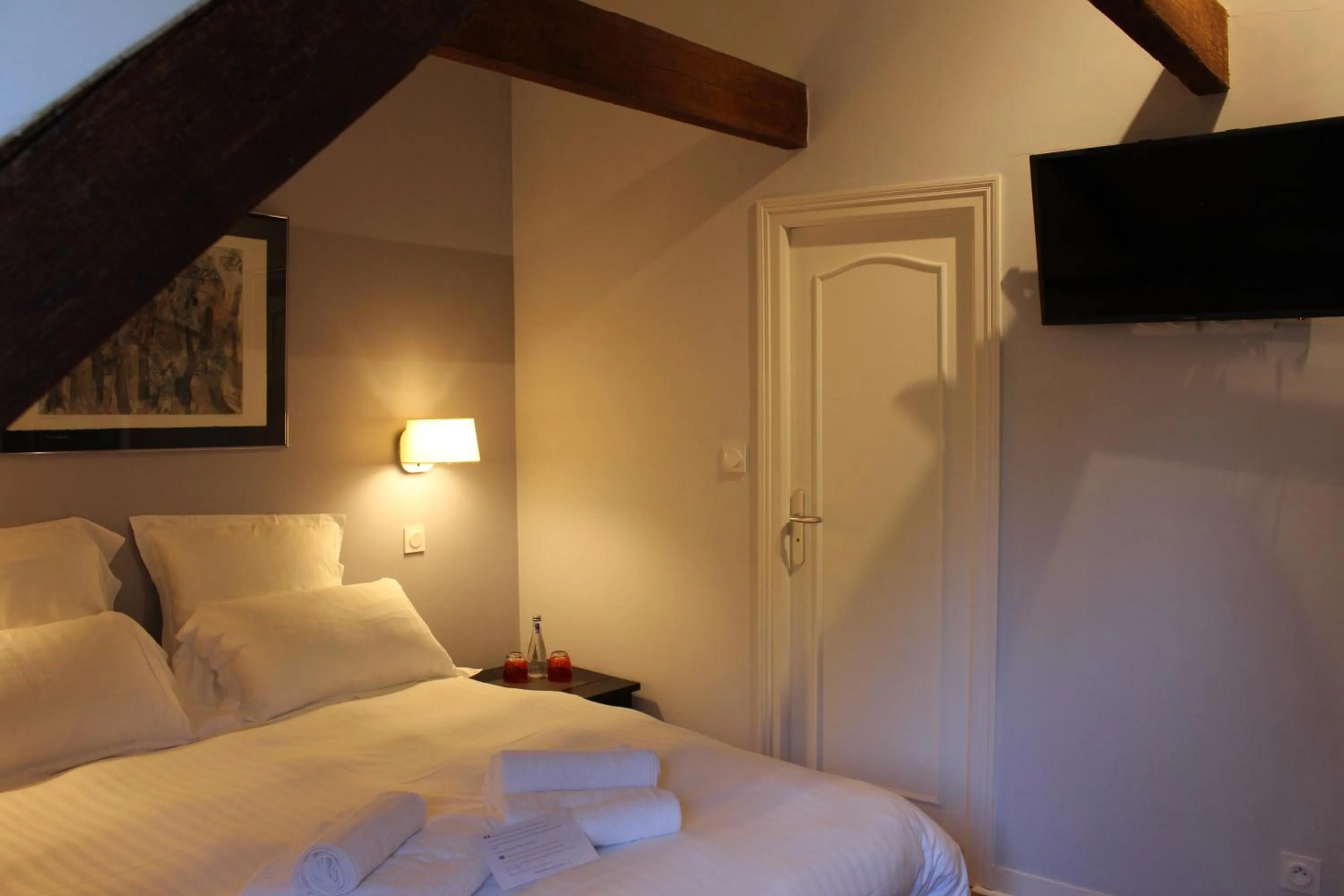 Bed in Manoir du Moustoir - Hôtel Les Empreintes