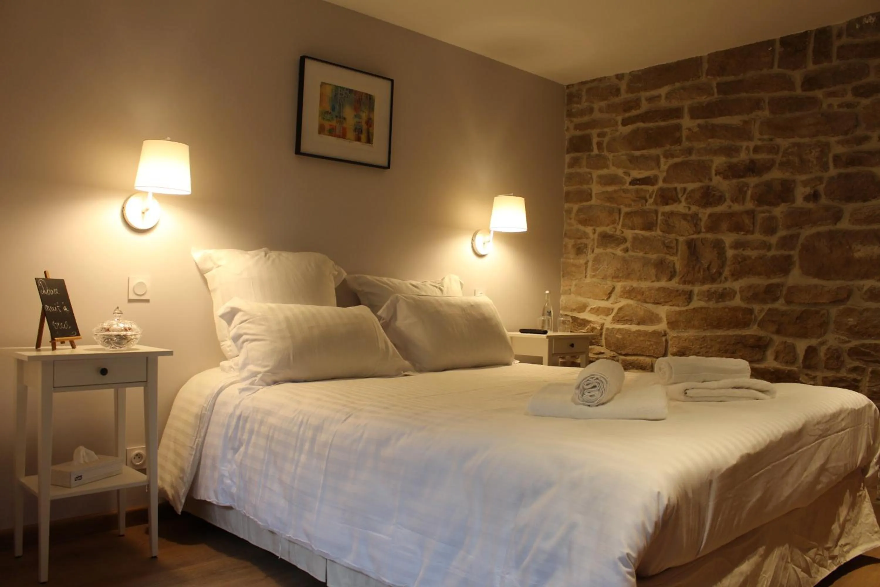 Photo of the whole room, Bed in Manoir du Moustoir - Hôtel Les Empreintes