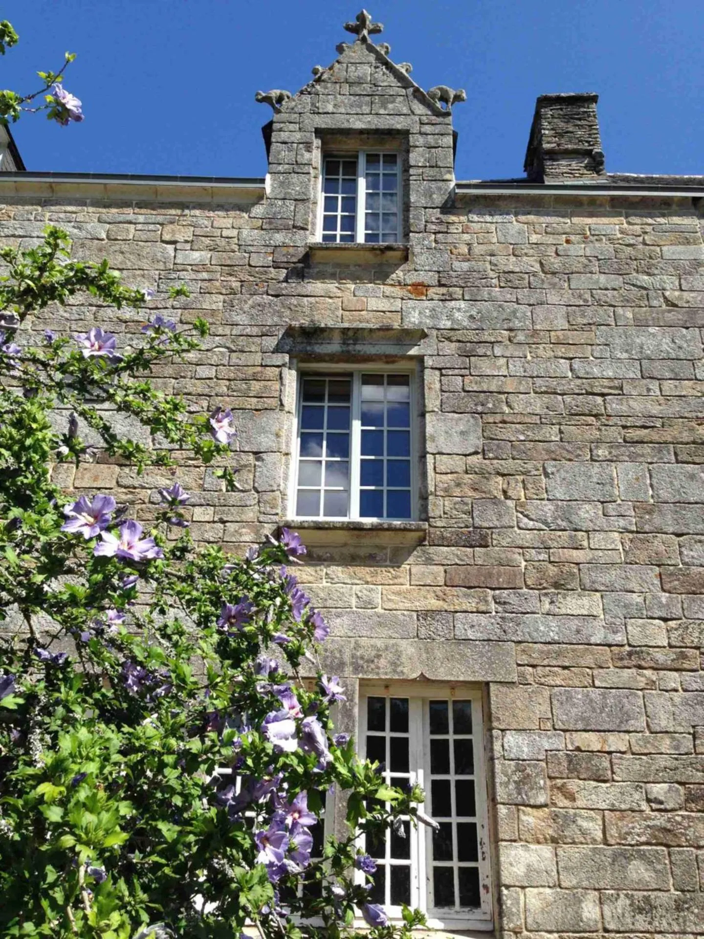 Facade/entrance in Manoir du Moustoir - Hôtel Les Empreintes
