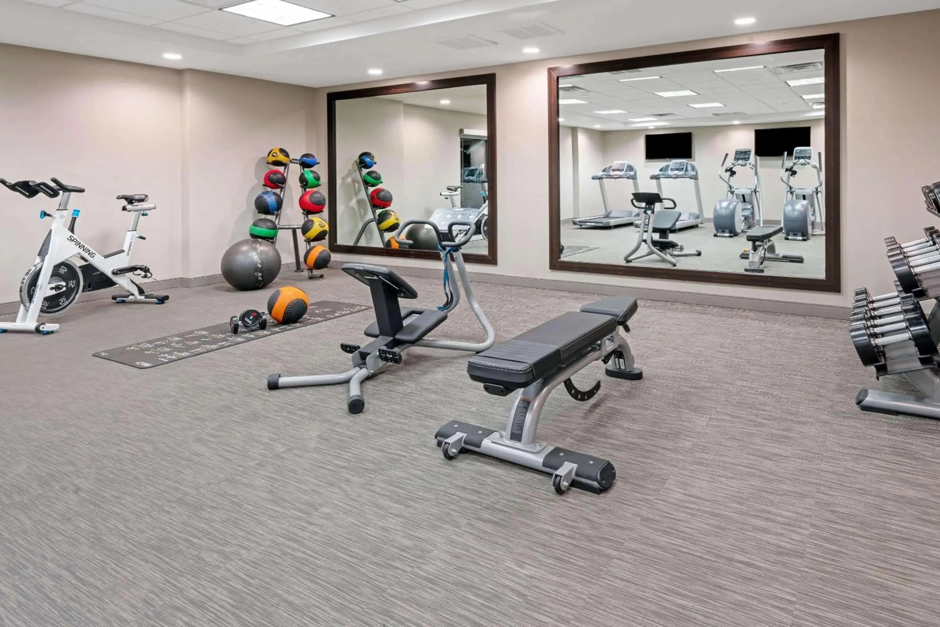 Fitness centre/facilities in La Quinta by Wyndham Orem University Pwy Provo Fitness centre/facilities in La Quinta by Wyndham Orem University Pwy Provo