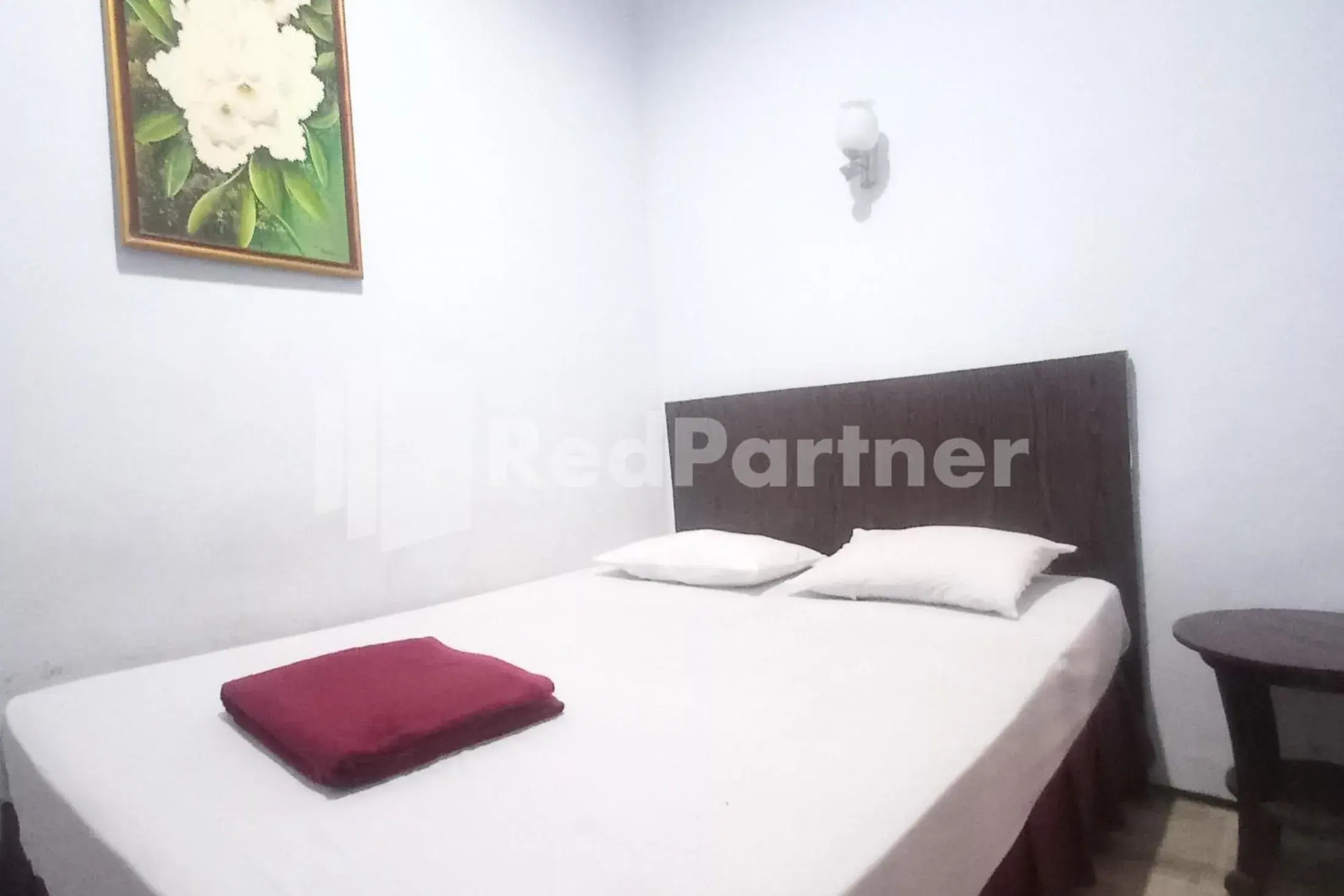 Bedroom, Bed in Hotel Palem 2 Syariah Malang Redpartner Bedroom, Bed in Hotel Palem 2 Syariah Malang Redpartner