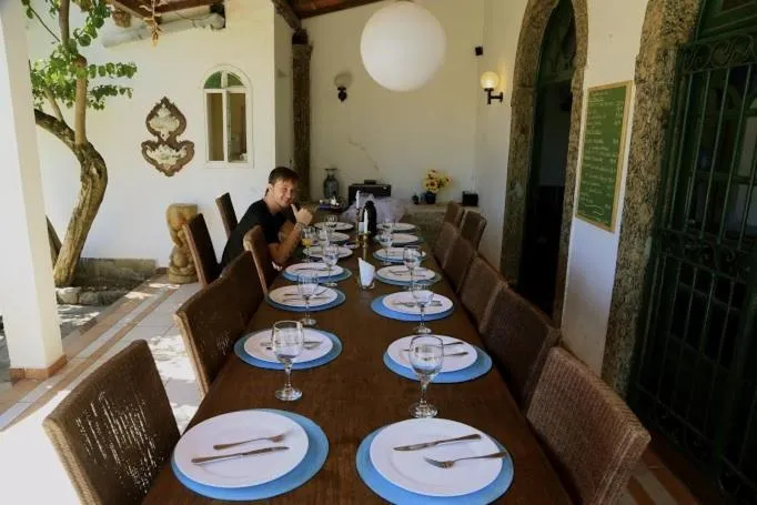 Restaurant/places to eat in Jardim da Marambaia