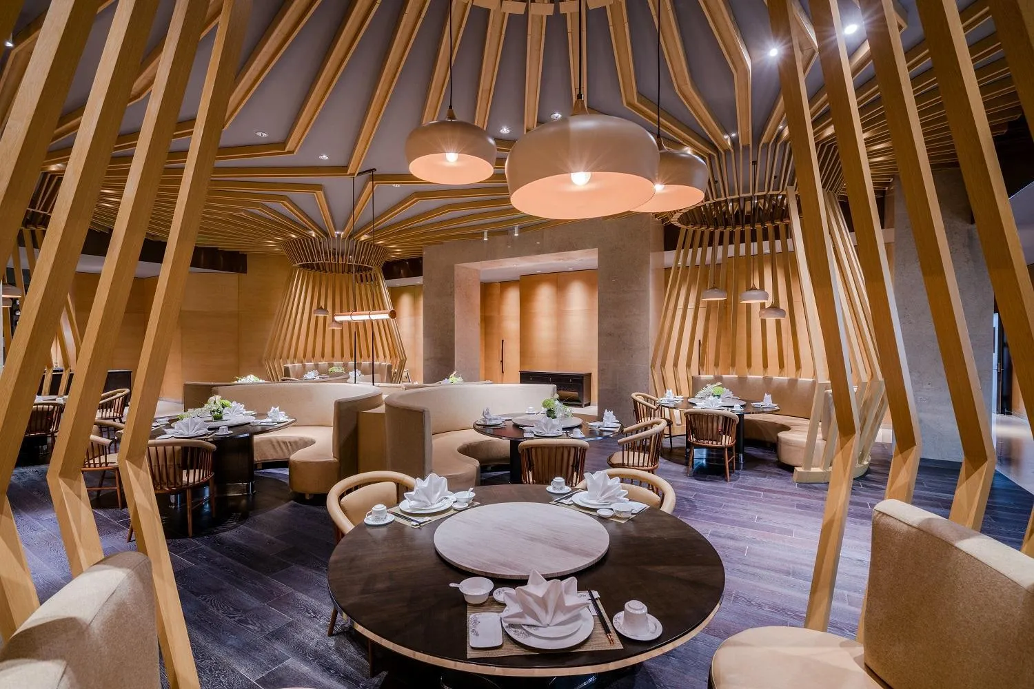 Restaurant/Places to Eat in Pullman Baotou