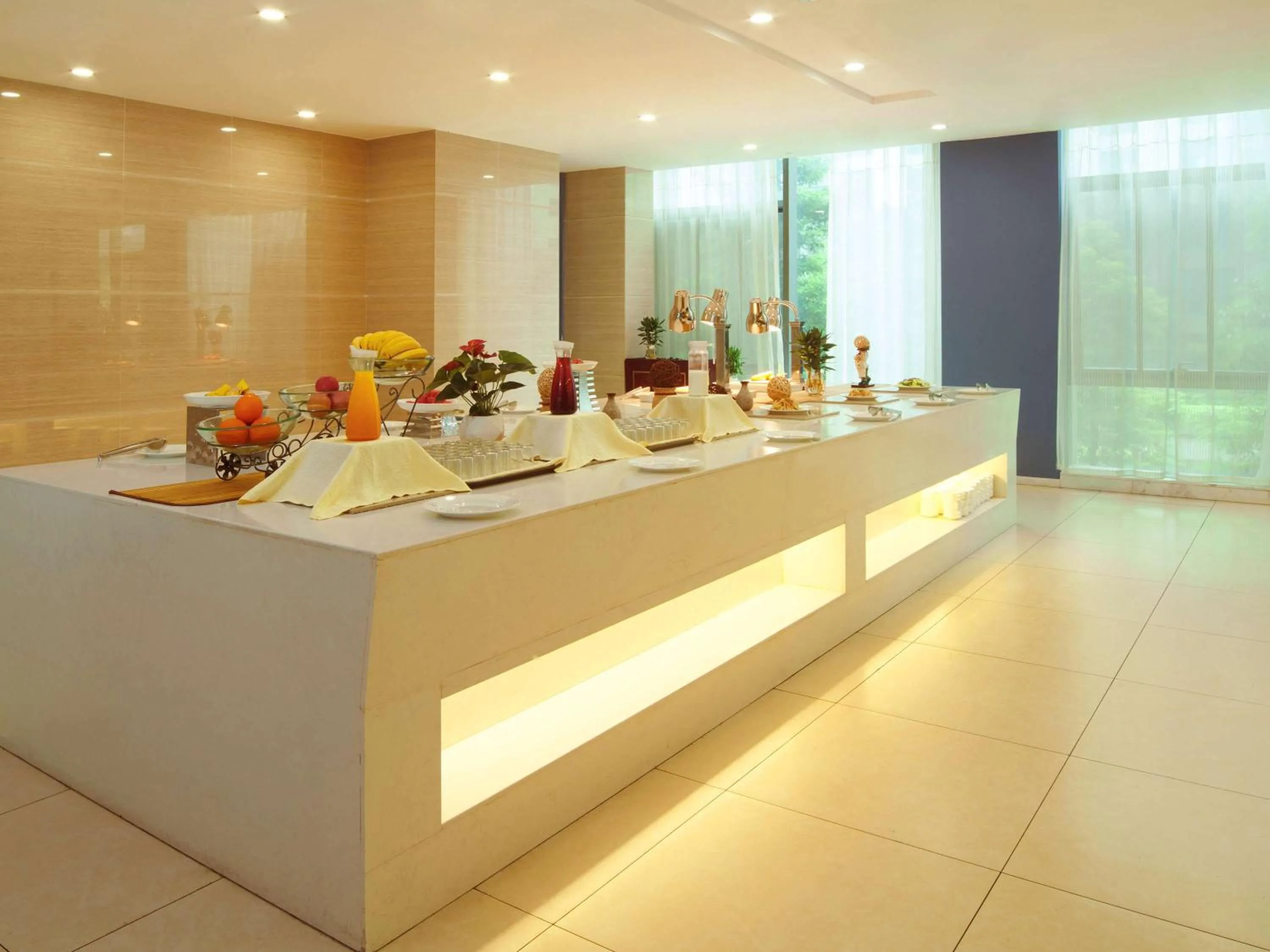 Restaurant/places to eat in Novotel Guiyang Panjiang