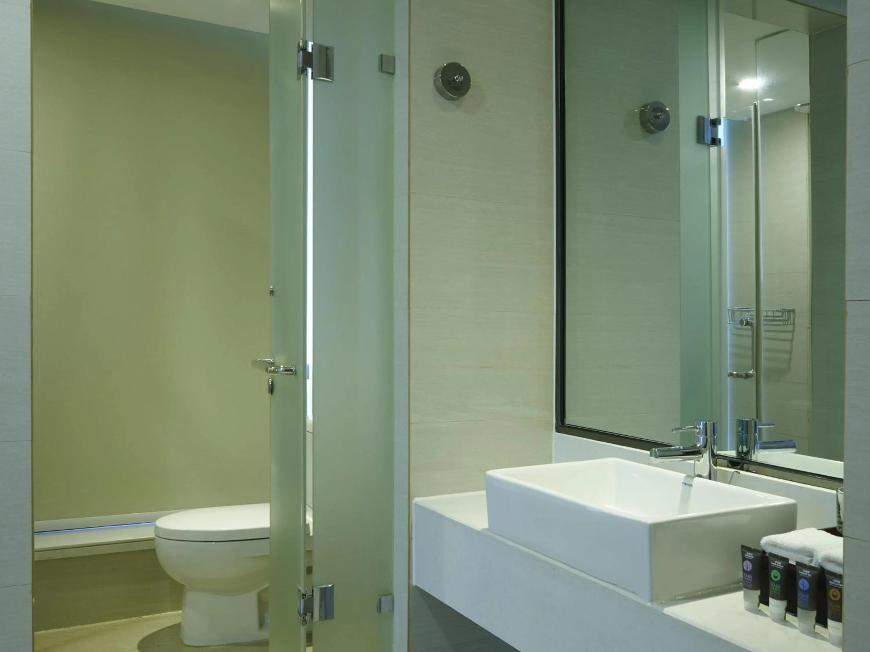 Bedroom in Novotel Guiyang Panjiang