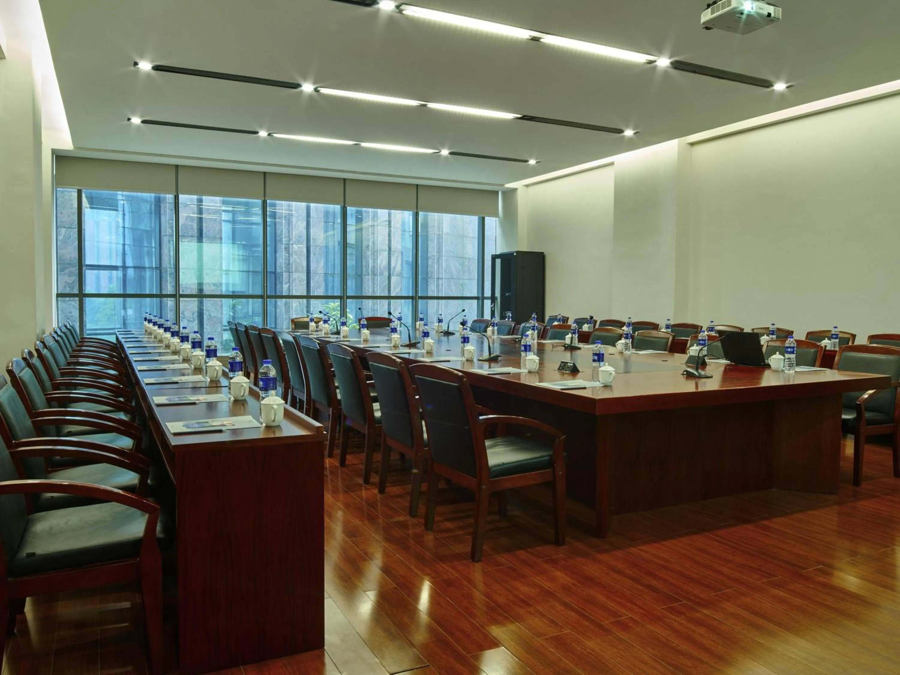 Meeting/conference room in Novotel Guiyang Panjiang