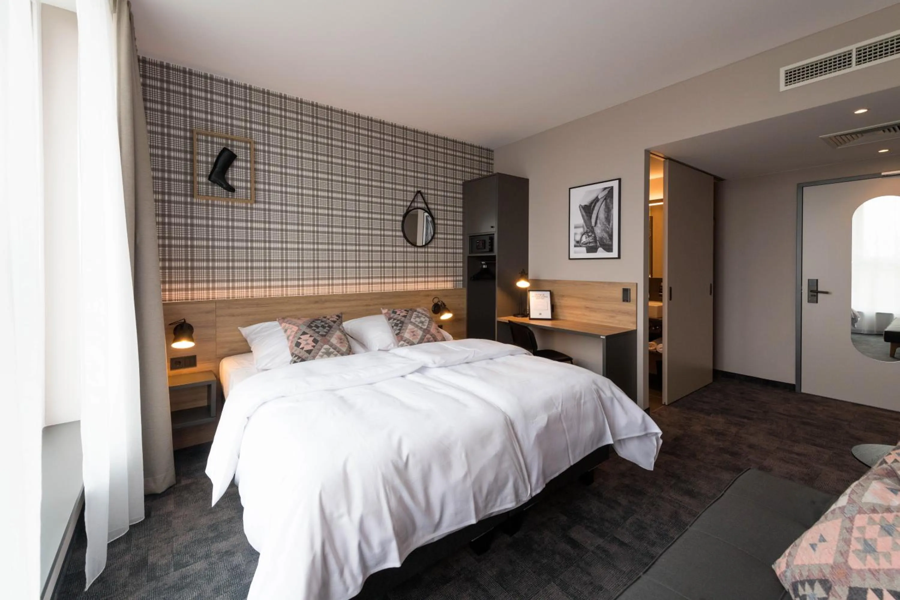 Bedroom, Bed in ibis Styles Vechta