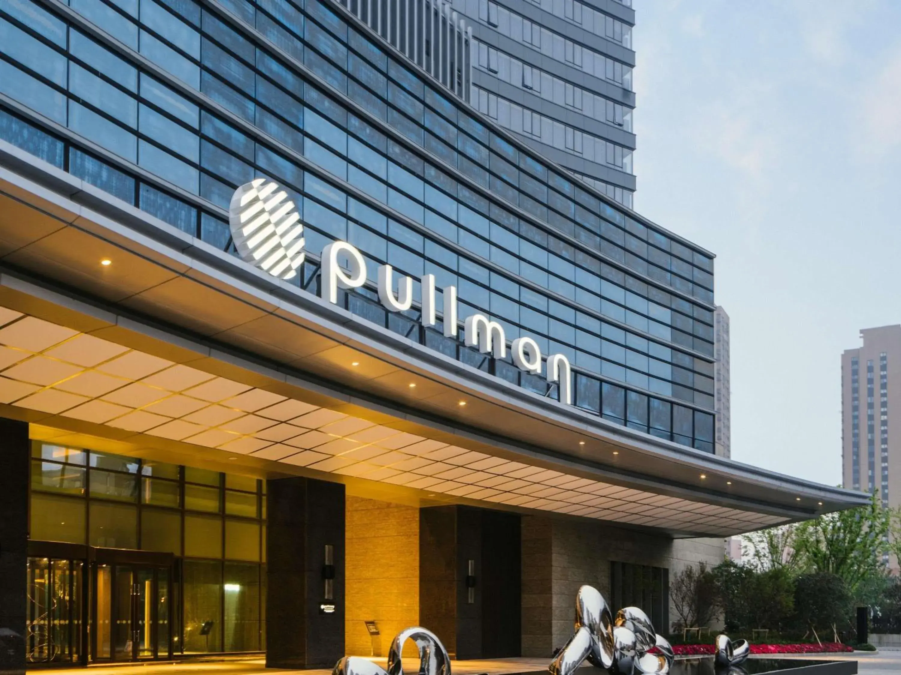 Property building in Pullman Shanghai Qingpu Excellence Property building in Pullman Shanghai Qingpu Excellence