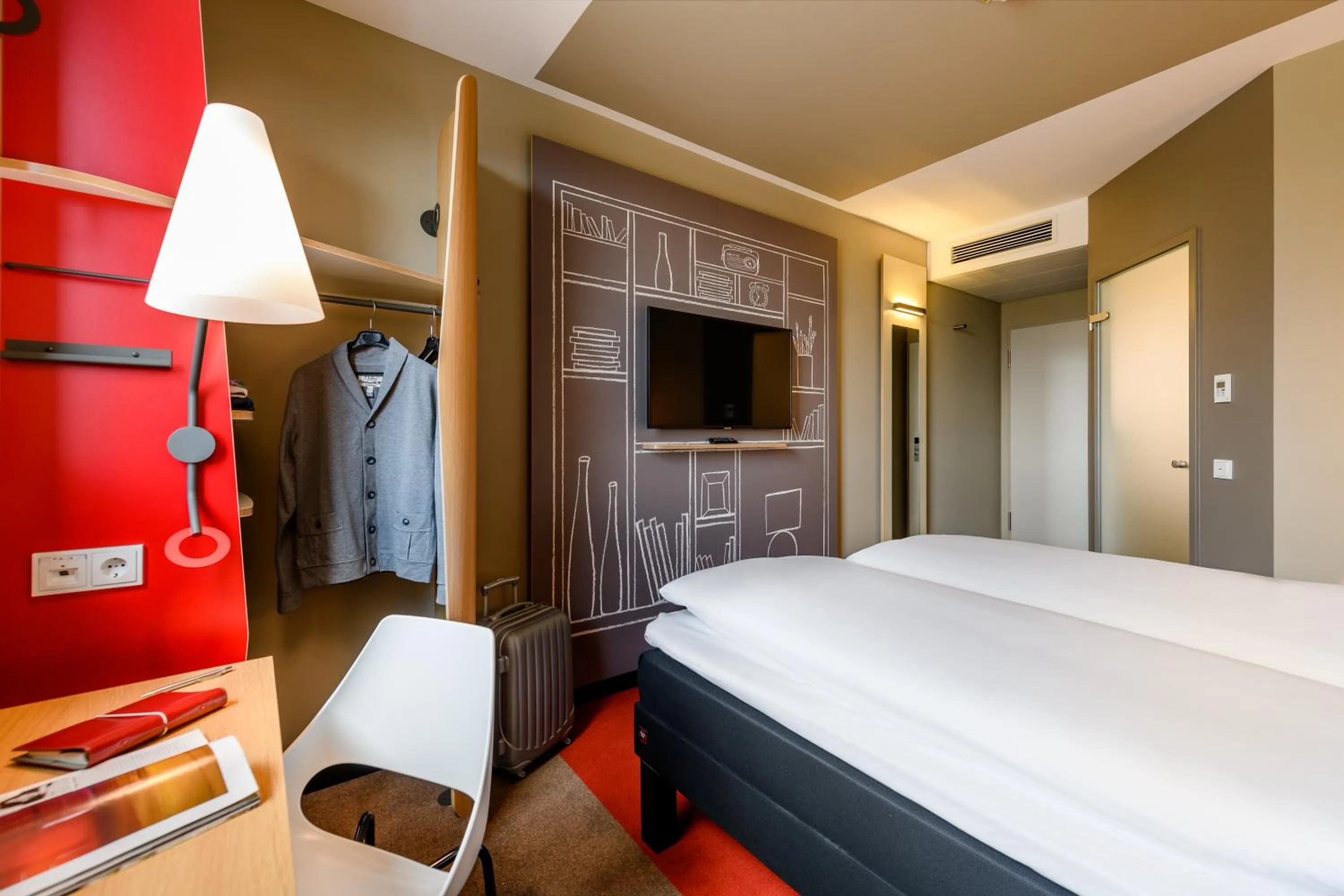 Bed in ibis Landshut City