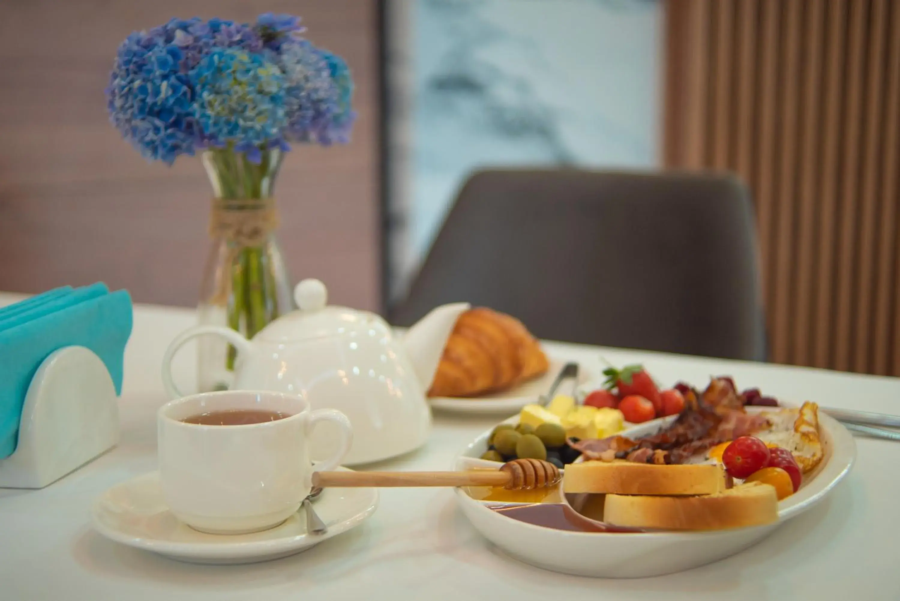 Breakfast in Aqua Batumi Hotel & Apartments Breakfast in Aqua Batumi Hotel & Apartments