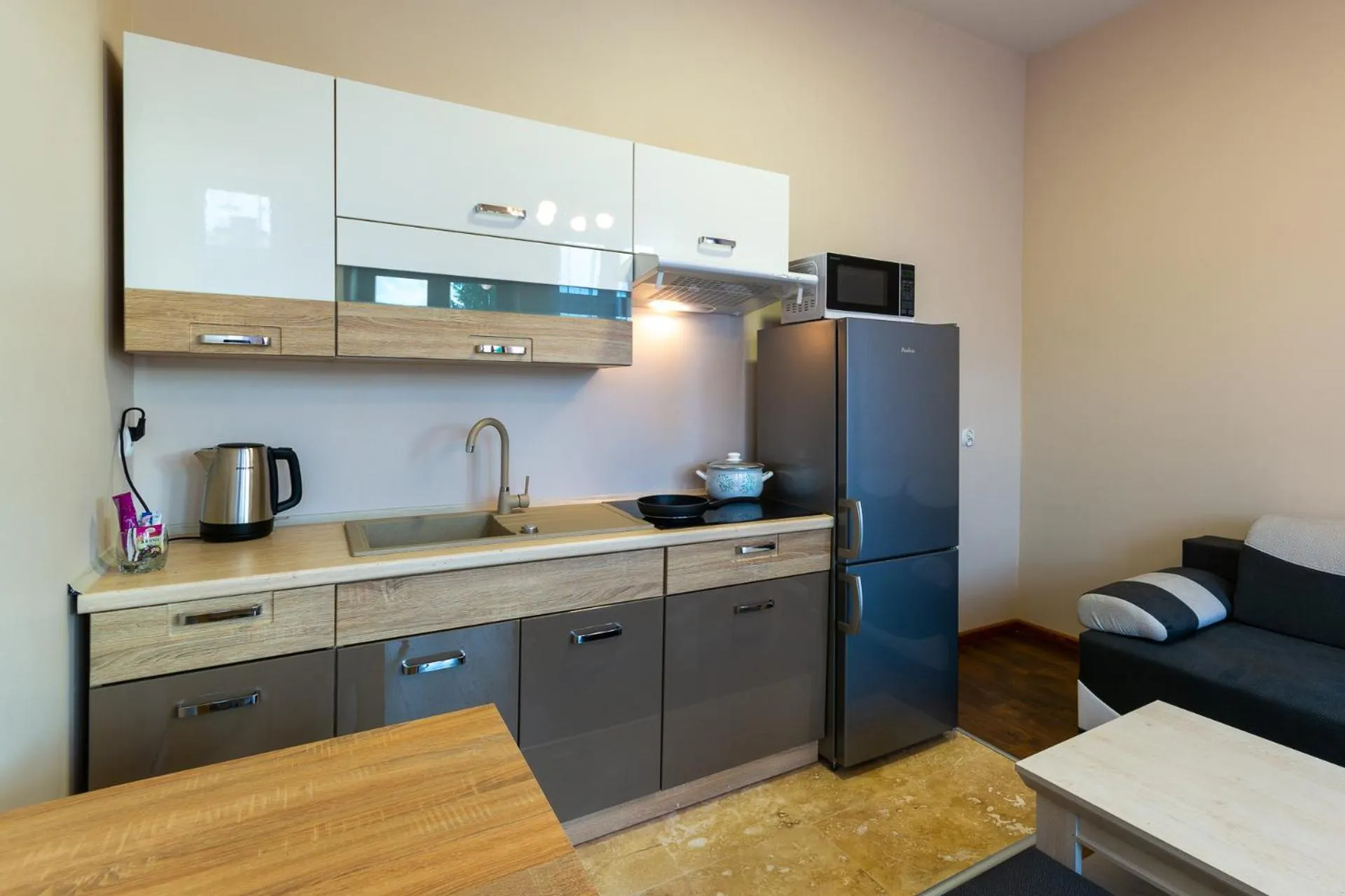 Kitchen or kitchenette in Apartamenty Galicja