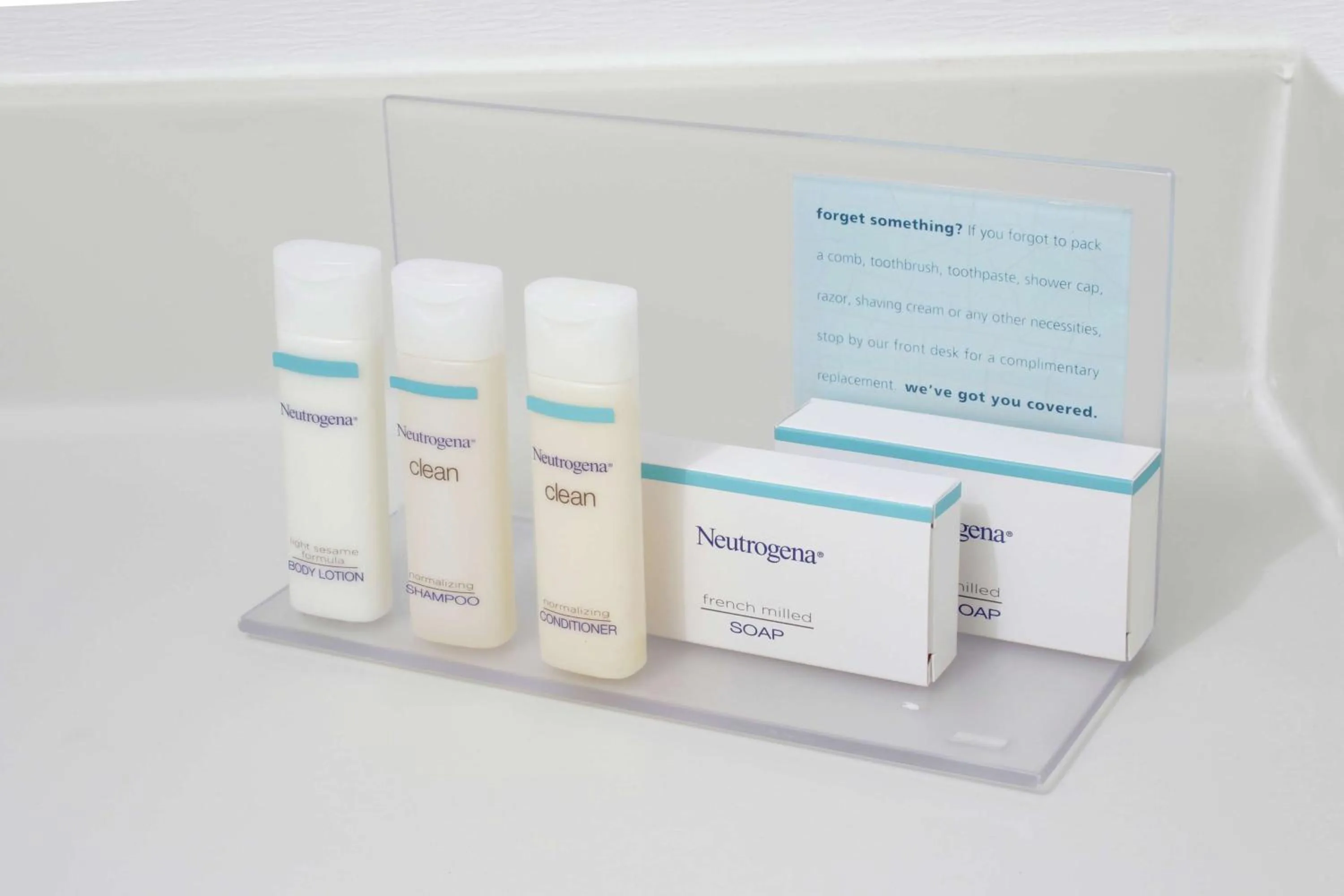 Bathroom in Hampton Inn Monterrey-Airport