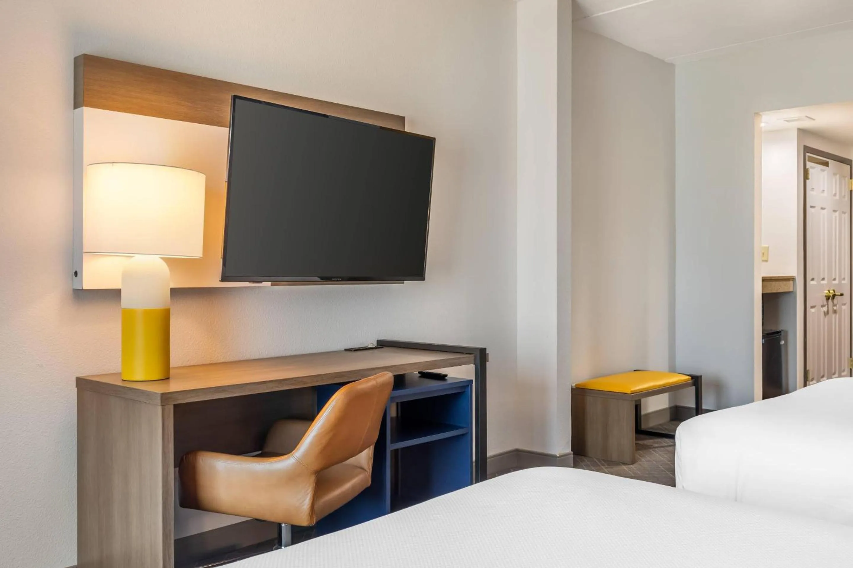 Bedroom, Bed in Comfort Inn & Suites Frisco East - McKinney