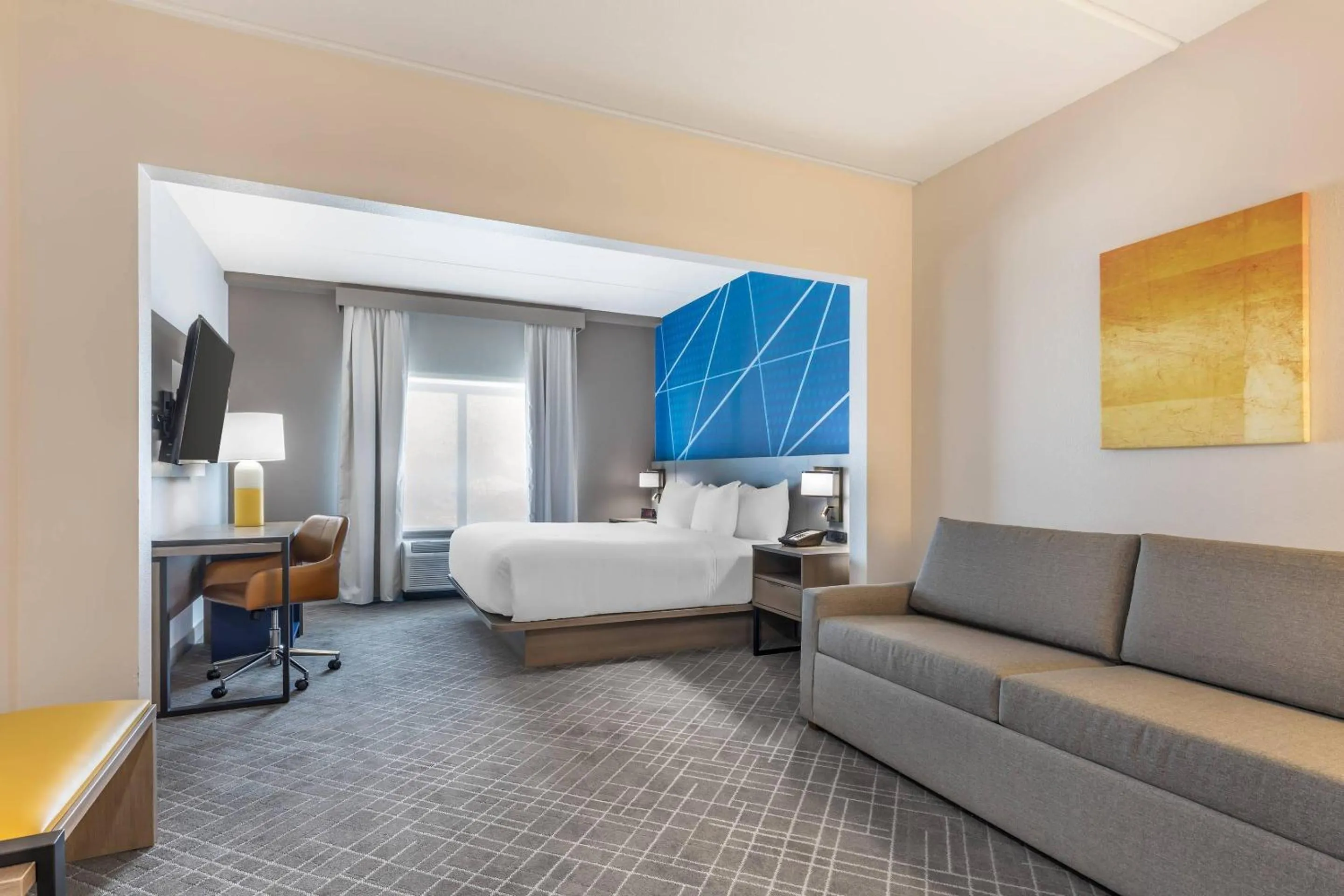 Bedroom, Bed in Comfort Inn & Suites Frisco East - McKinney