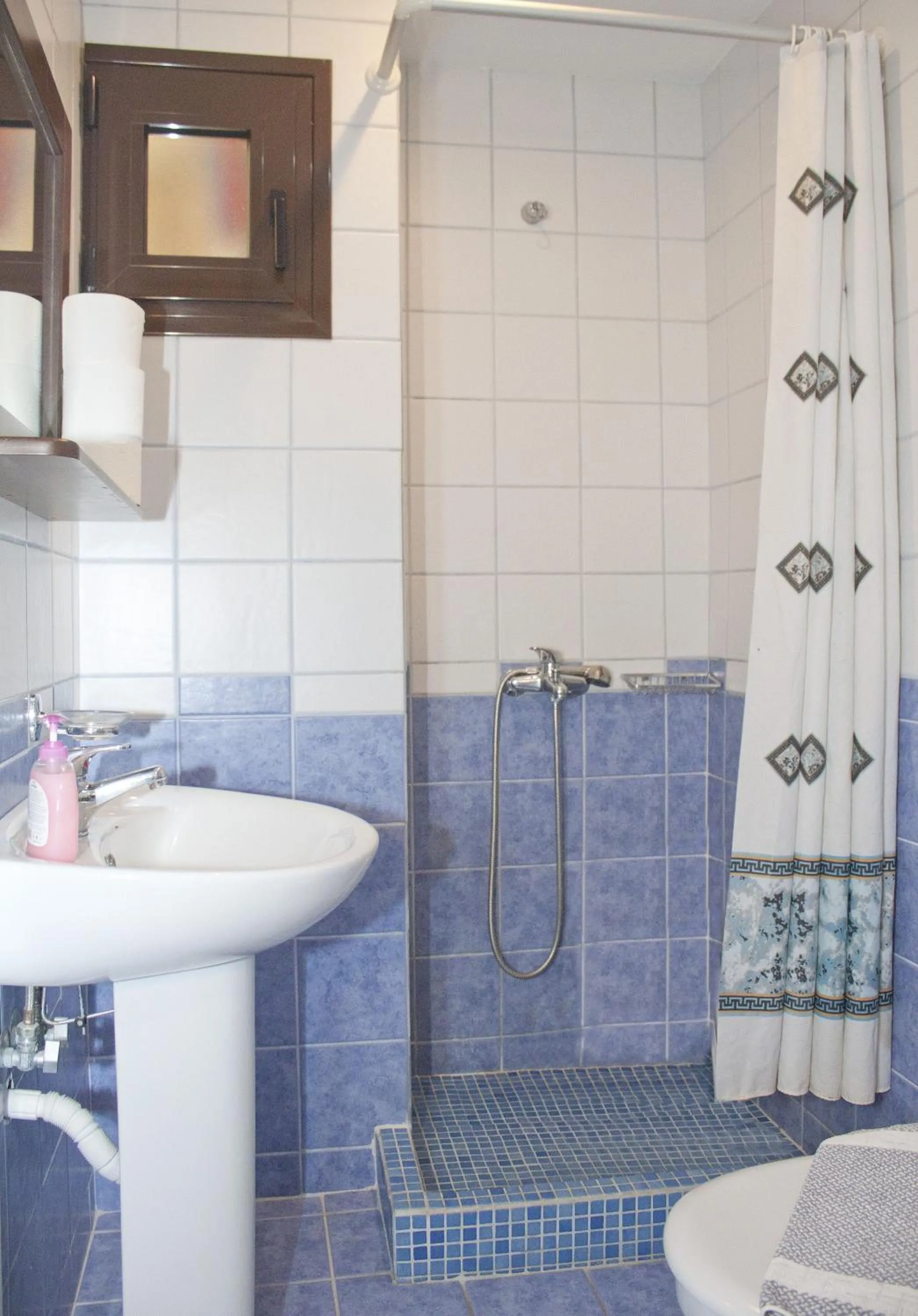 Bathroom in Vaso Apartments