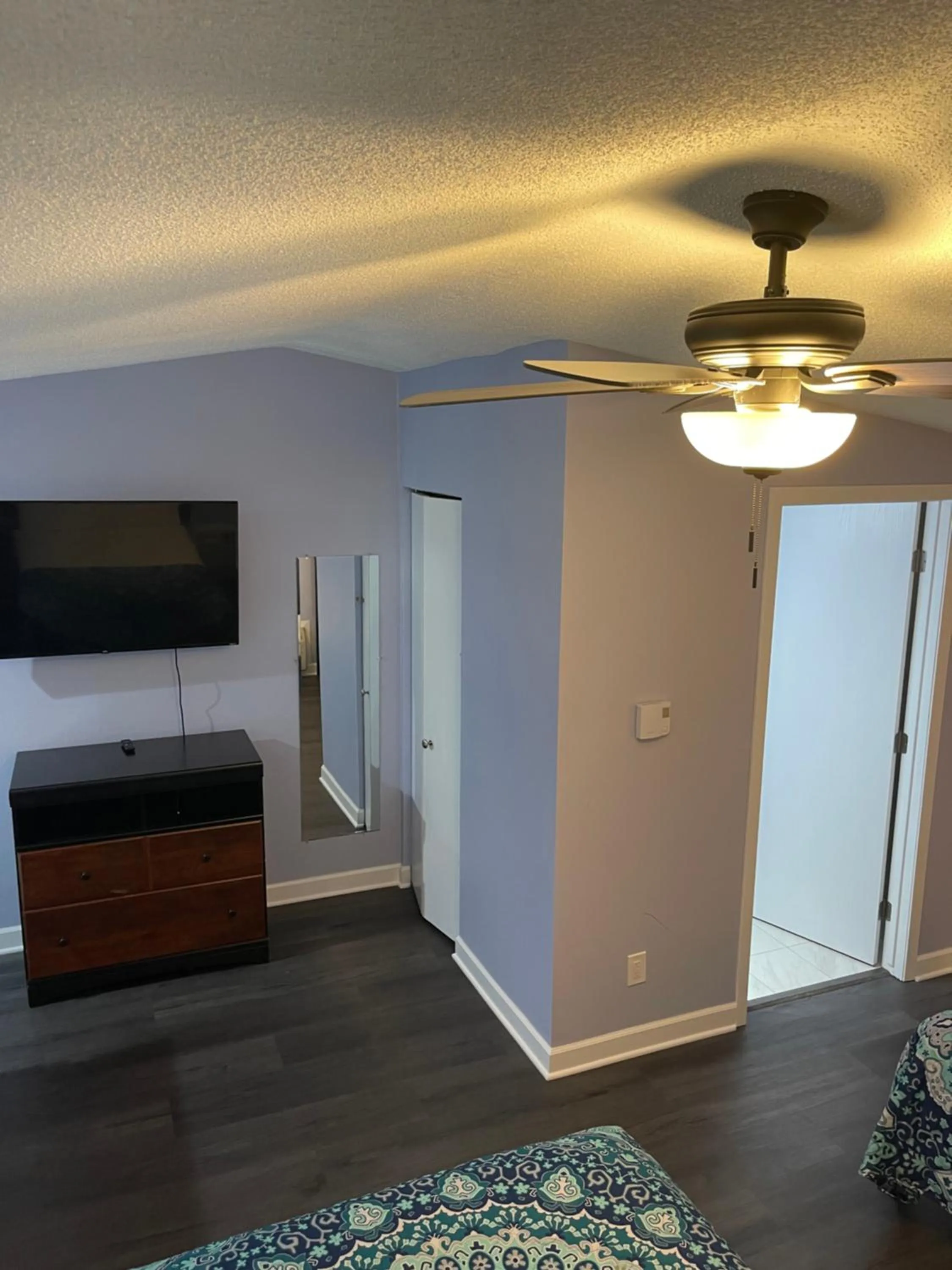 Bed in Caribbean Club Resort