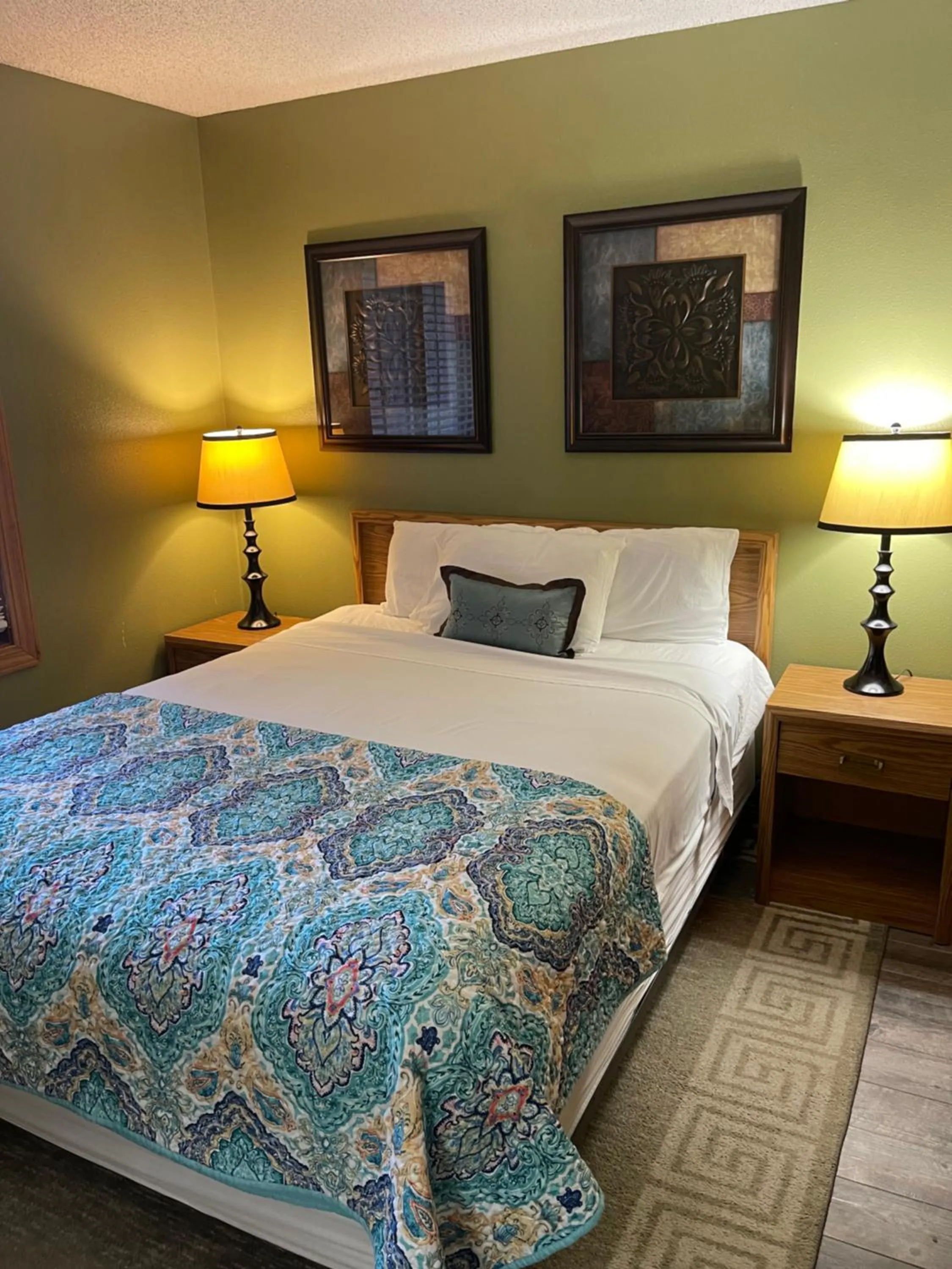 Bed in Caribbean Club Resort