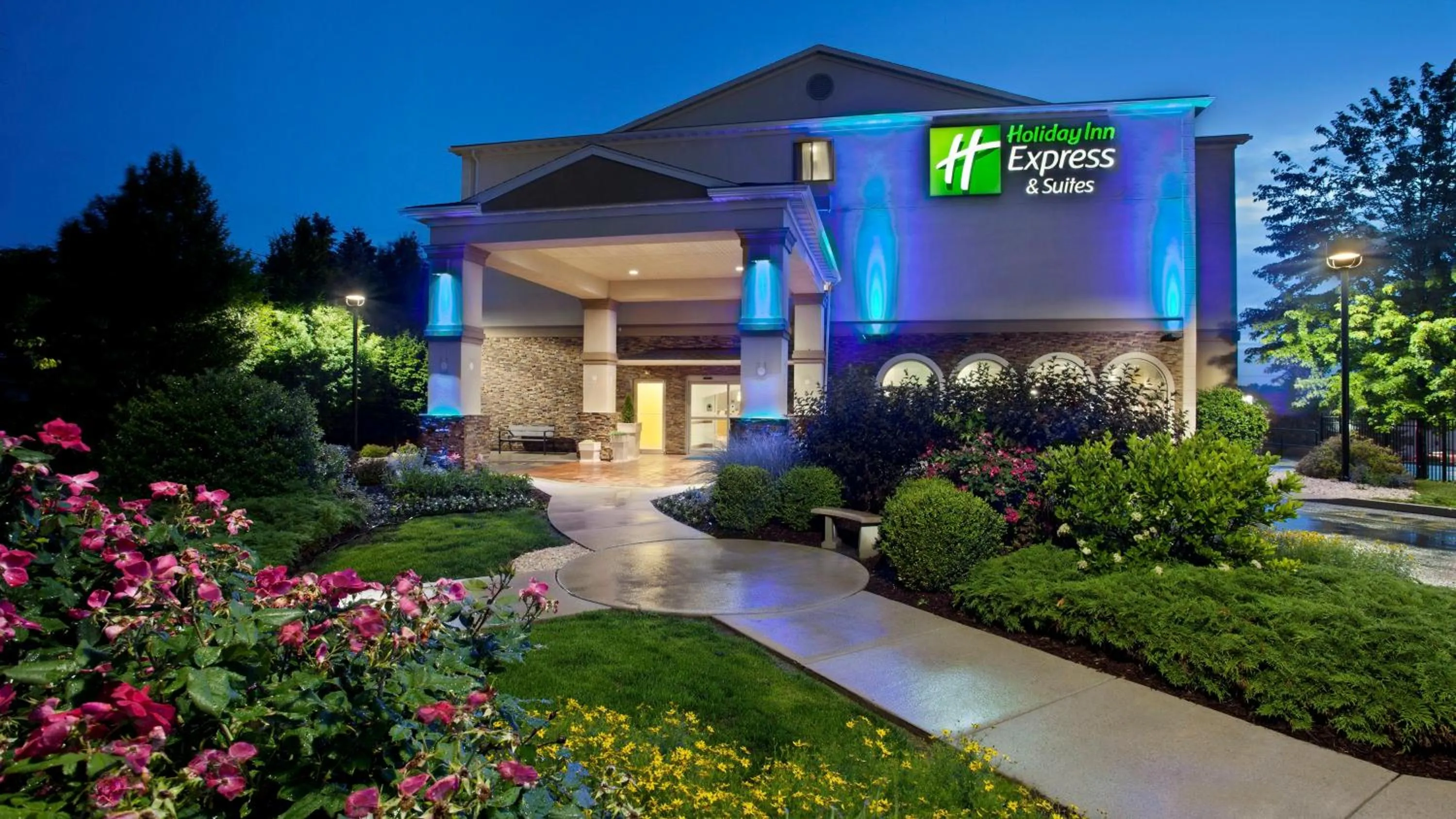Property building in Holiday Inn Express and Suites Allentown West by IHG